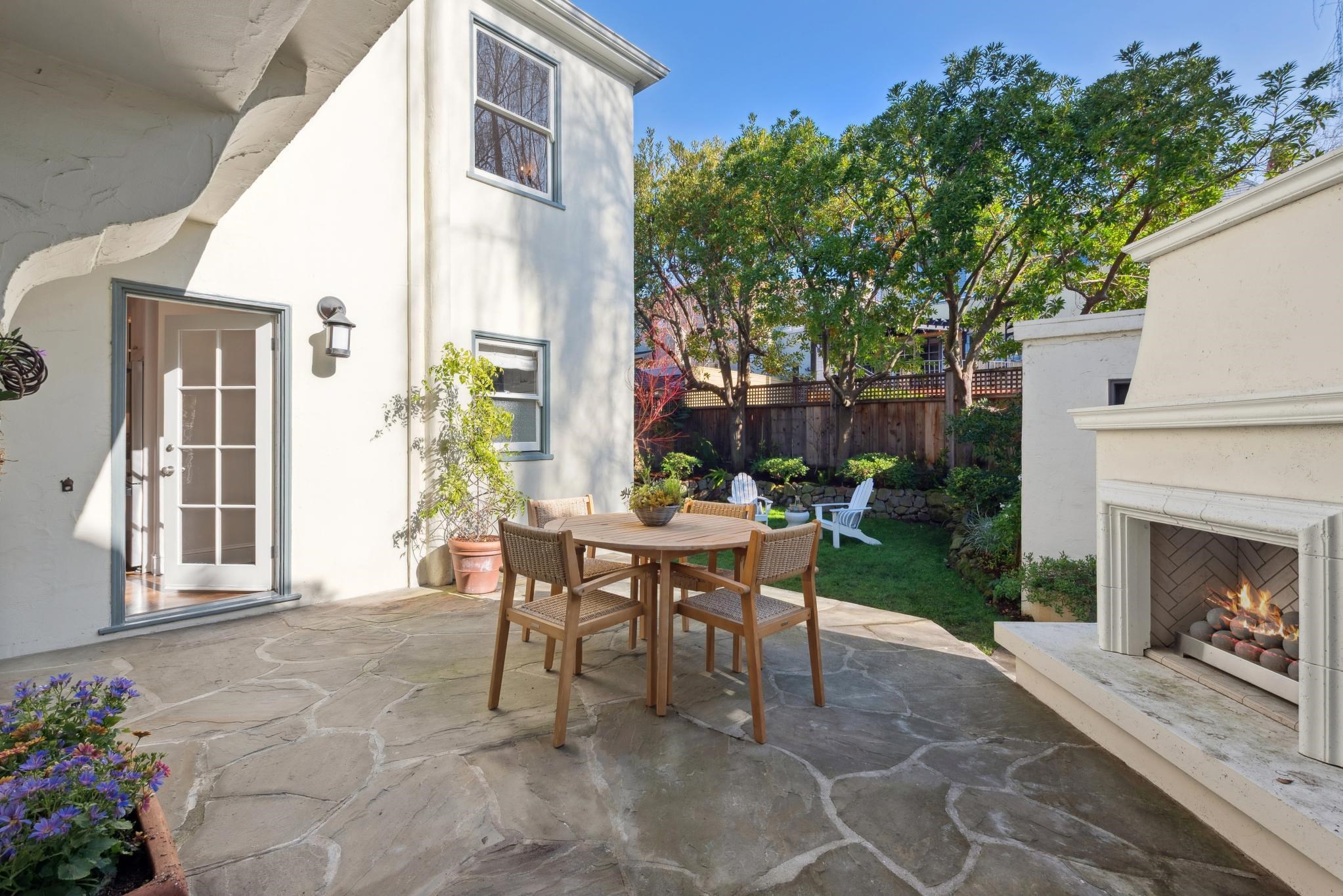 Detail Gallery Image 52 of 57 For 136 Waldo Ave, Piedmont,  CA 94611 - 5 Beds | 2/1 Baths