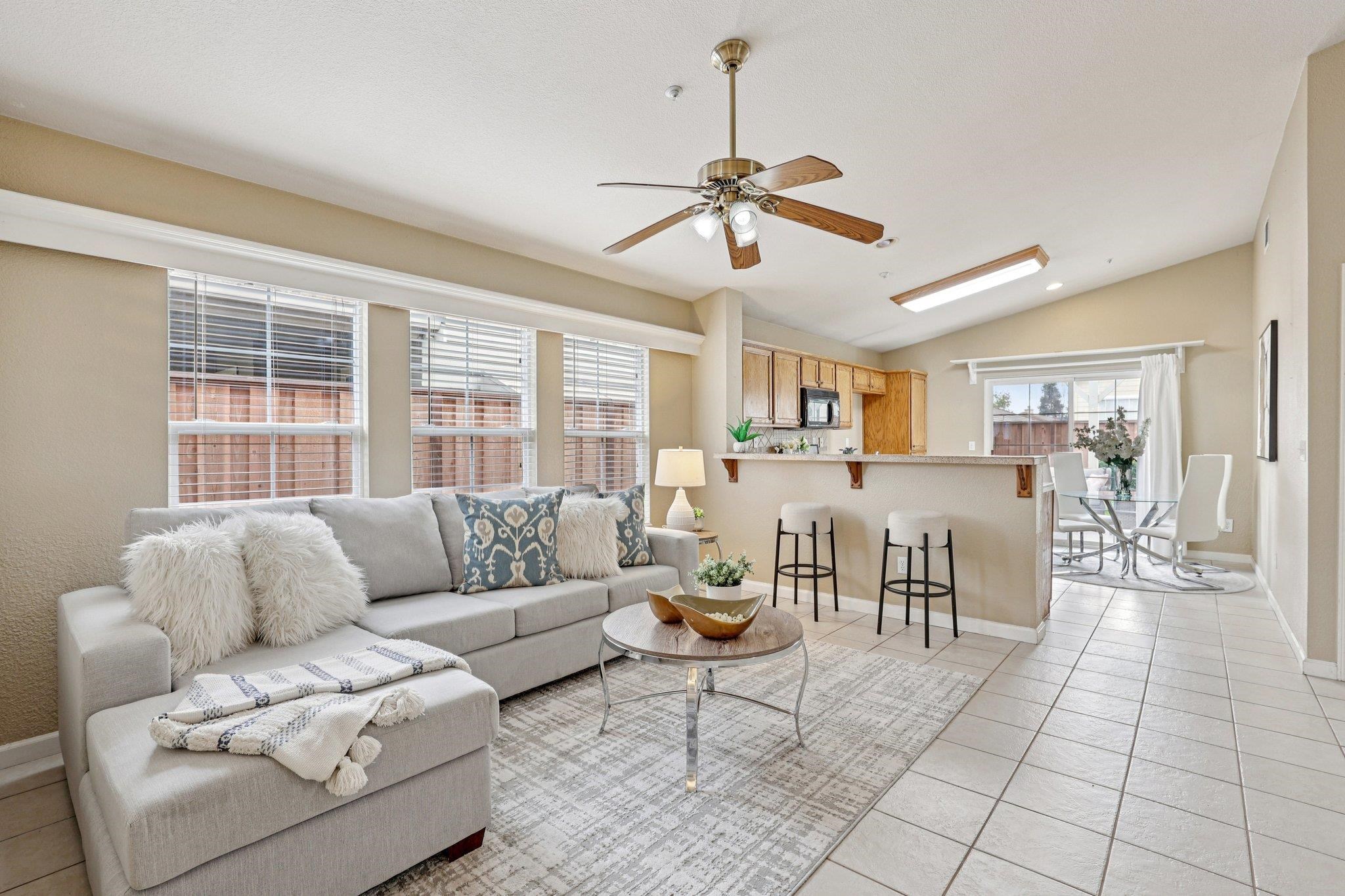 Detail Gallery Image 11 of 37 For 6433 Aspenwood, Livermore,  CA 94551 - 3 Beds | 2 Baths