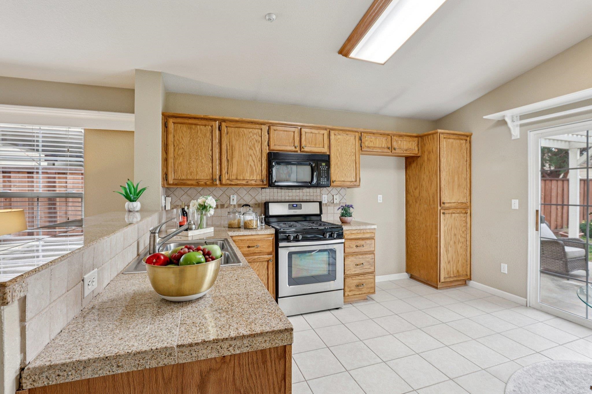 Detail Gallery Image 18 of 37 For 6433 Aspenwood, Livermore,  CA 94551 - 3 Beds | 2 Baths