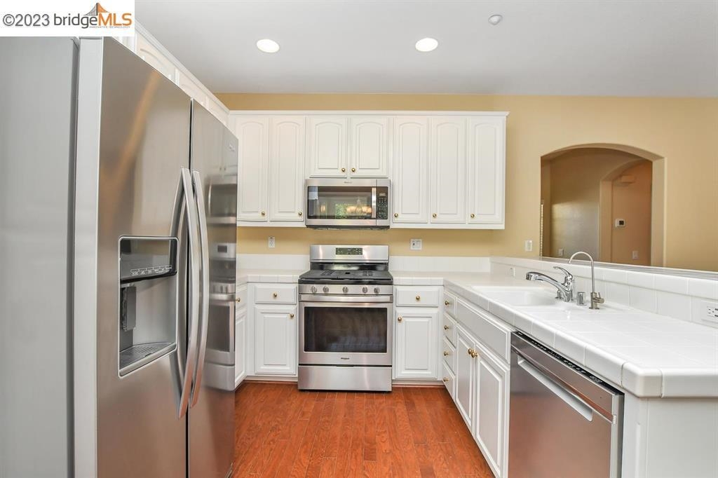 Detail Gallery Image 6 of 19 For 935 Centennial Dr, Brentwood,  CA 94513 - 2 Beds | 2 Baths