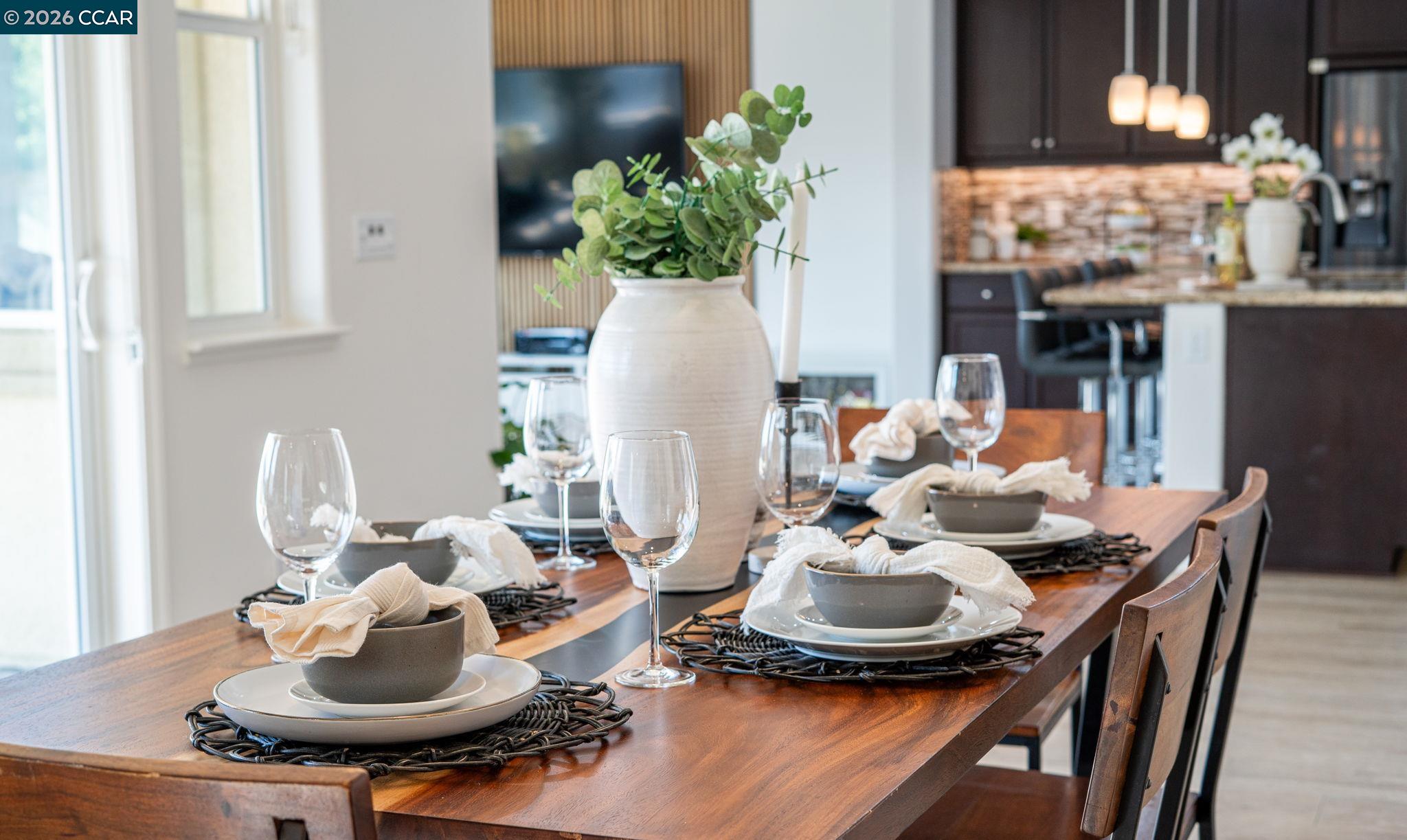 Detail Gallery Image 19 of 52 For 1553 S Perkins Place, Mountain House,  CA 95391-8222 - 4 Beds | 3/1 Baths