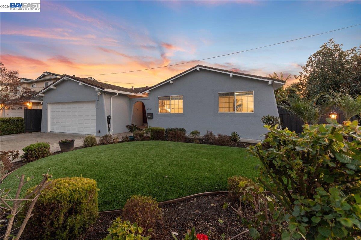 Detail Gallery Image 4 of 41 For 40207 Condon St, Fremont,  CA 94538 - 3 Beds | 2 Baths