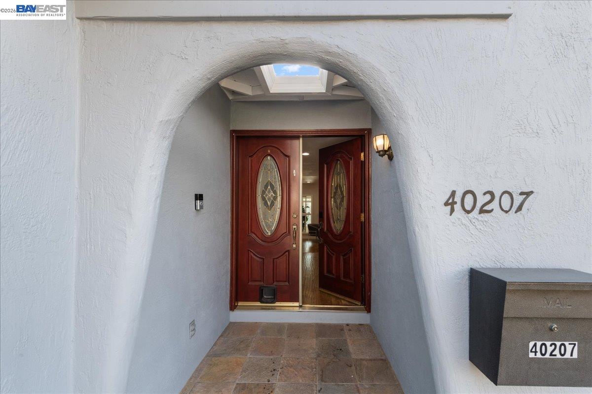 Detail Gallery Image 6 of 41 For 40207 Condon St, Fremont,  CA 94538 - 3 Beds | 2 Baths