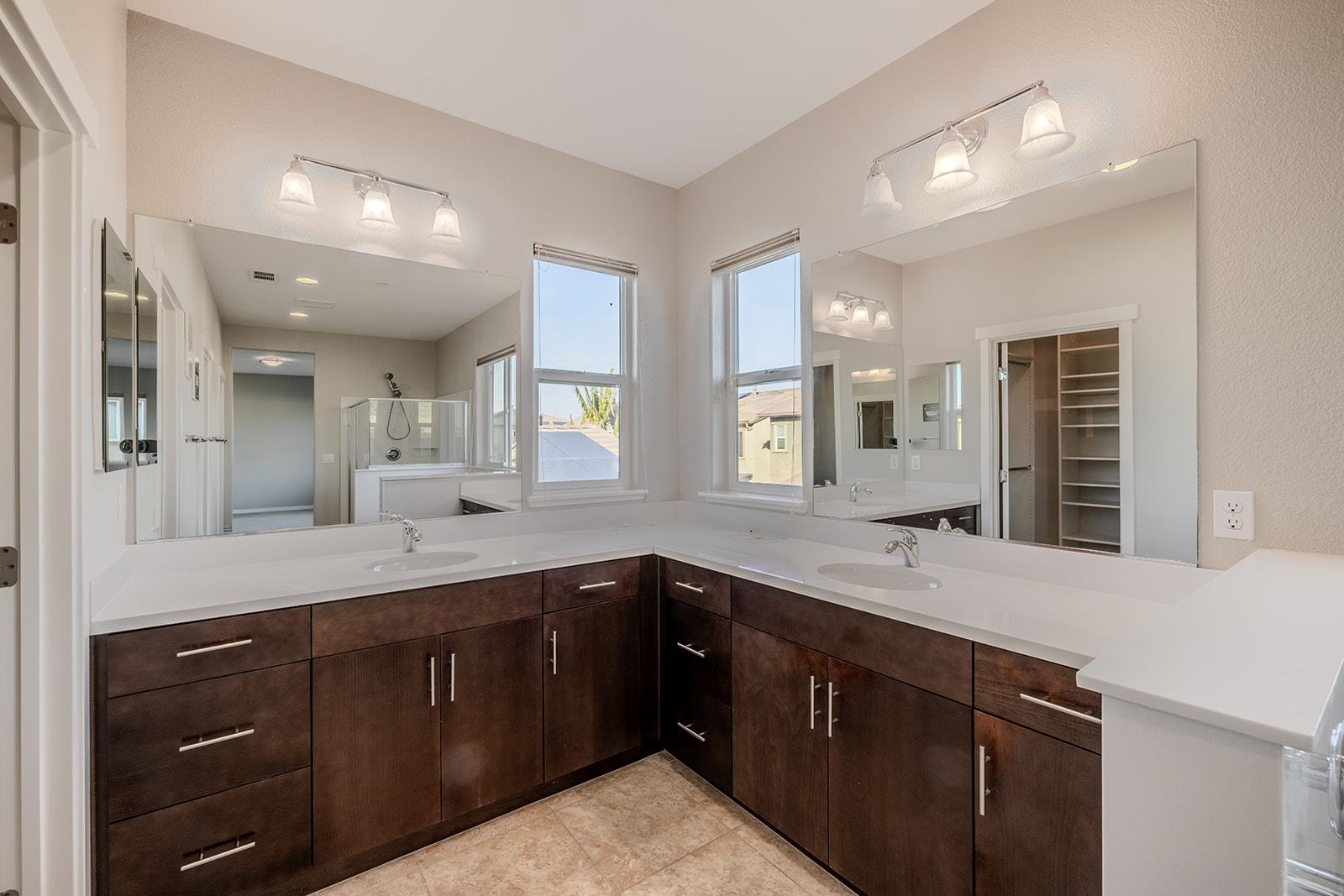 Detail Gallery Image 28 of 43 For 624 Brinwood Way, Oakley,  CA 94561-3087 - 4 Beds | 3 Baths