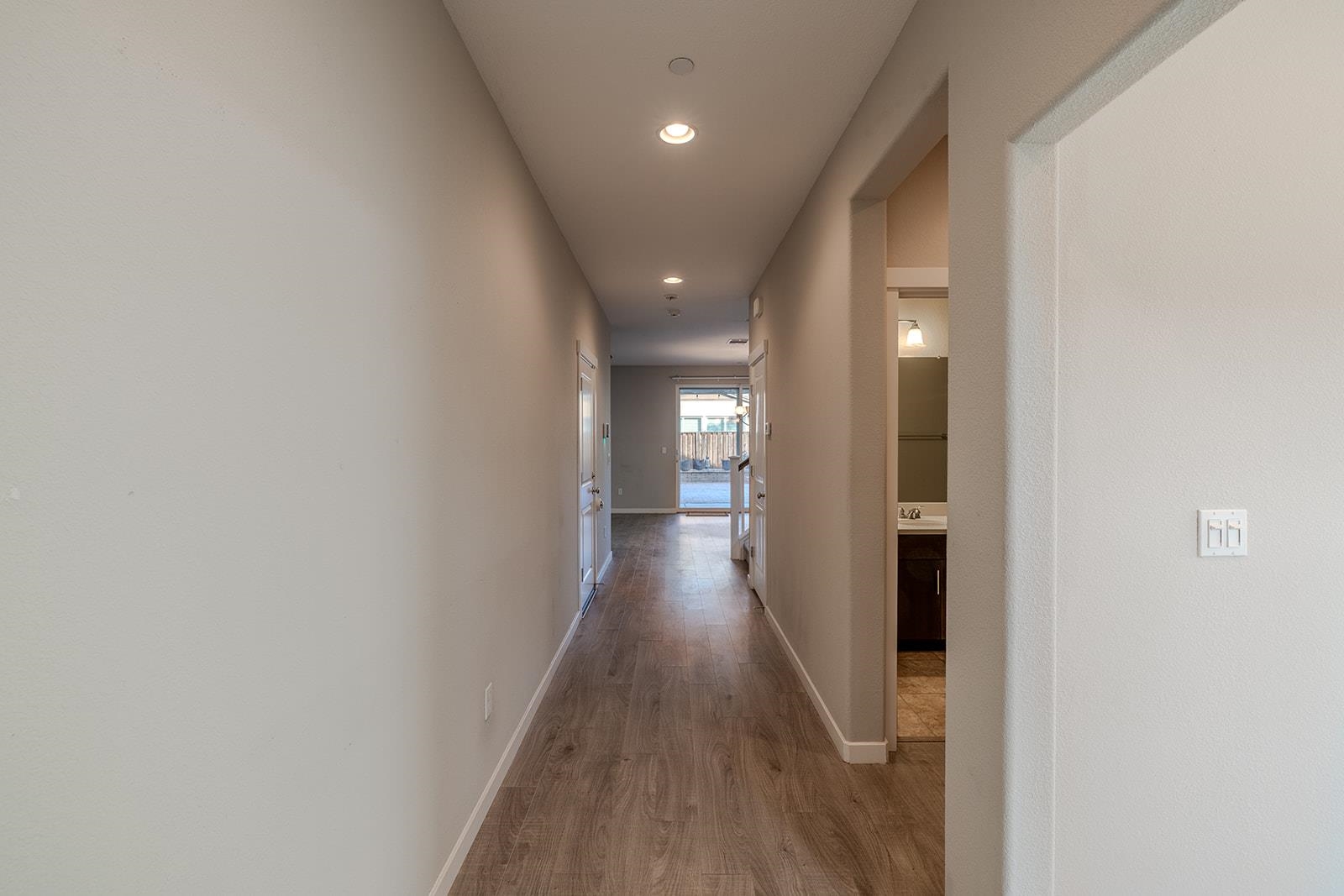 Detail Gallery Image 7 of 43 For 624 Brinwood Way, Oakley,  CA 94561-3087 - 4 Beds | 3 Baths