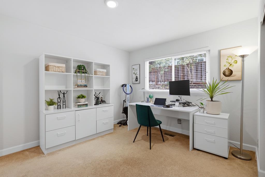 Detail Gallery Image 31 of 60 For 11868 Bloomington Way, Dublin,  CA 94568 - 5 Beds | 2/1 Baths