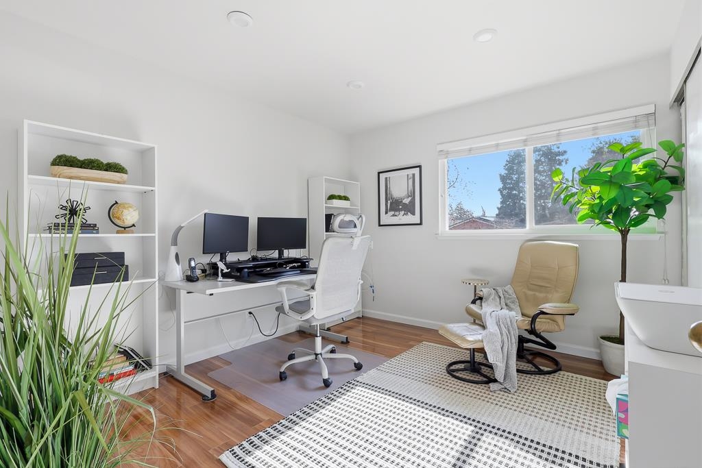 Detail Gallery Image 40 of 60 For 11868 Bloomington Way, Dublin,  CA 94568 - 5 Beds | 2/1 Baths