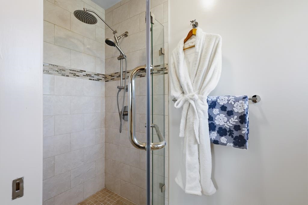 Detail Gallery Image 48 of 60 For 11868 Bloomington Way, Dublin,  CA 94568 - 5 Beds | 2/1 Baths