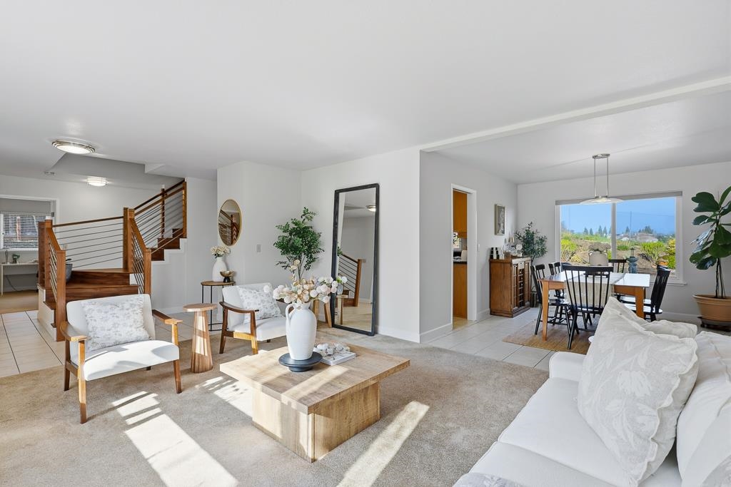 Detail Gallery Image 10 of 60 For 11868 Bloomington Way, Dublin,  CA 94568 - 5 Beds | 2/1 Baths