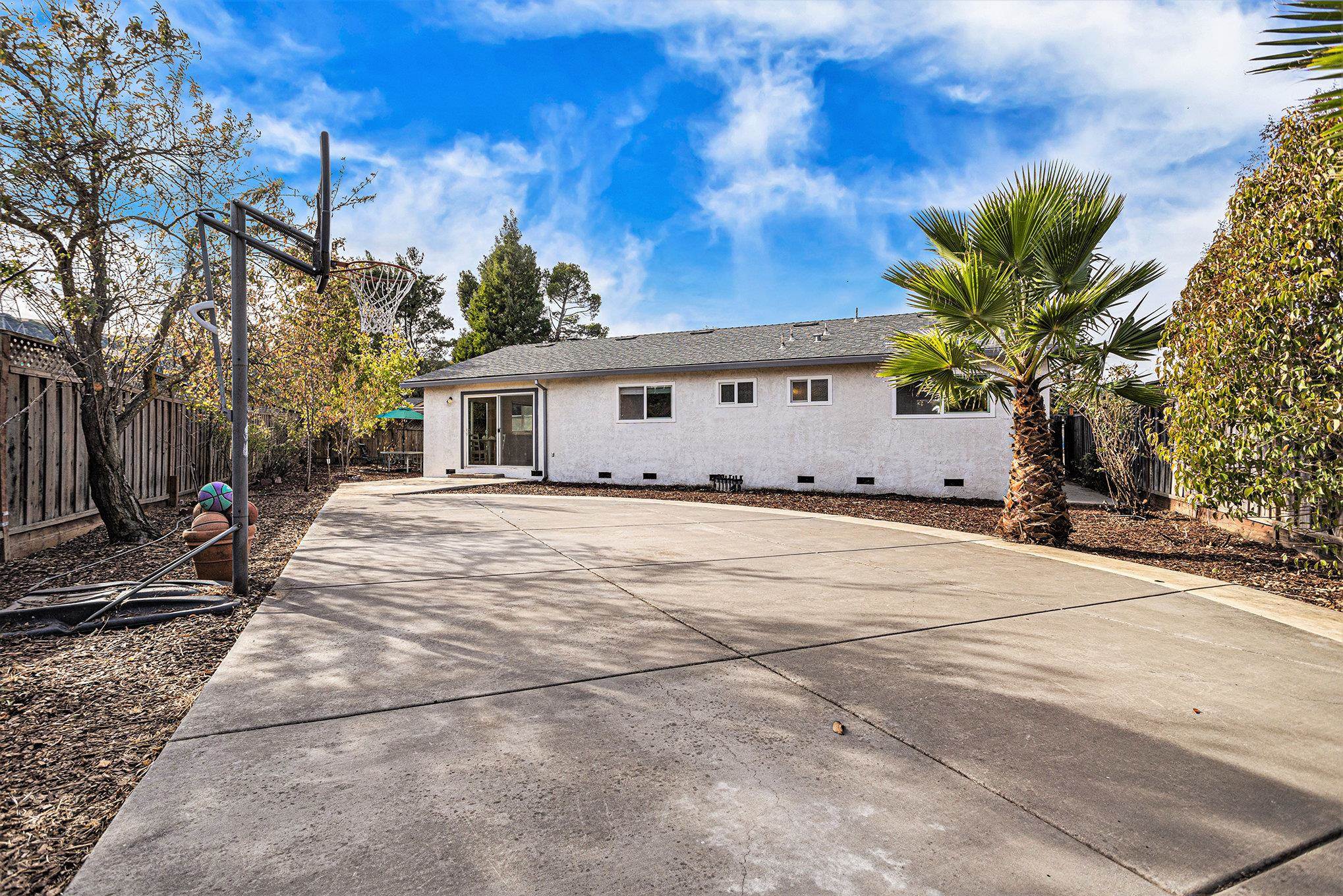 Detail Gallery Image 18 of 24 For 25 Marilyn Pl, San Ramon,  CA 94583 - 4 Beds | 2 Baths