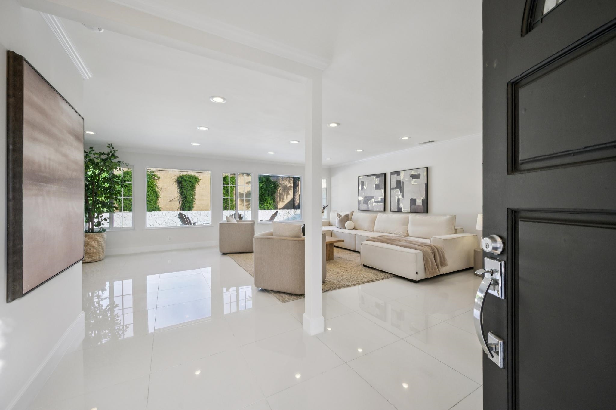 Detail Gallery Image 4 of 59 For 7333 Tulipwood Cir, Pleasanton,  CA 94588 - 3 Beds | 2 Baths