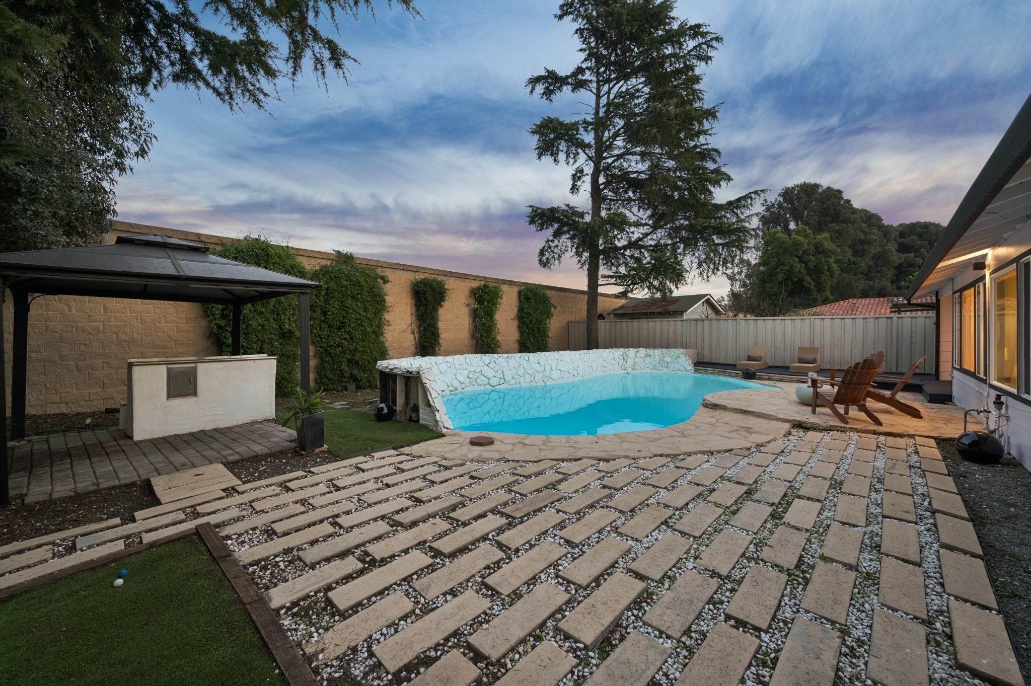 Detail Gallery Image 43 of 59 For 7333 Tulipwood Cir, Pleasanton,  CA 94588 - 3 Beds | 2 Baths