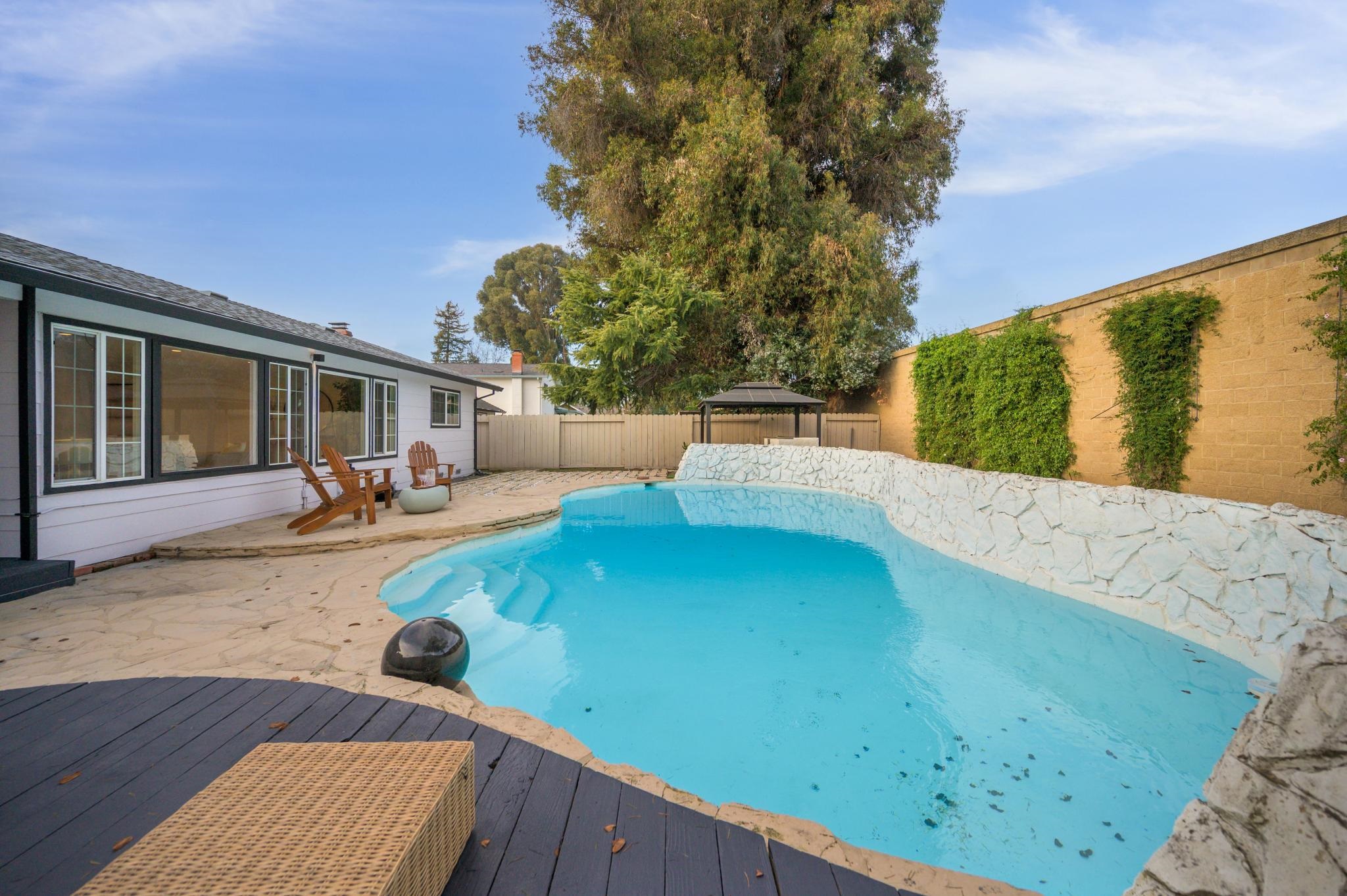 Detail Gallery Image 51 of 59 For 7333 Tulipwood Cir, Pleasanton,  CA 94588 - 3 Beds | 2 Baths