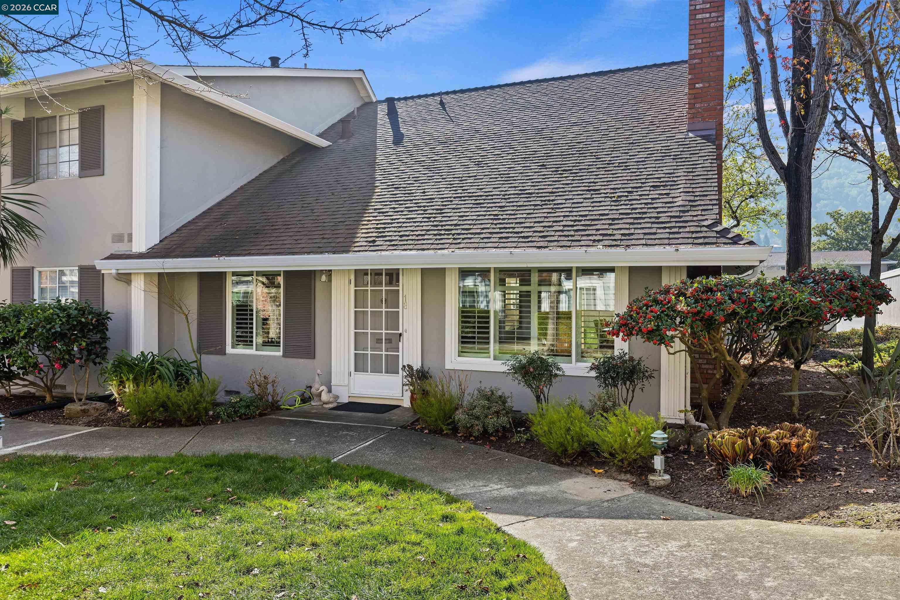 Photo #1: 41123256 Listing: Photo #1