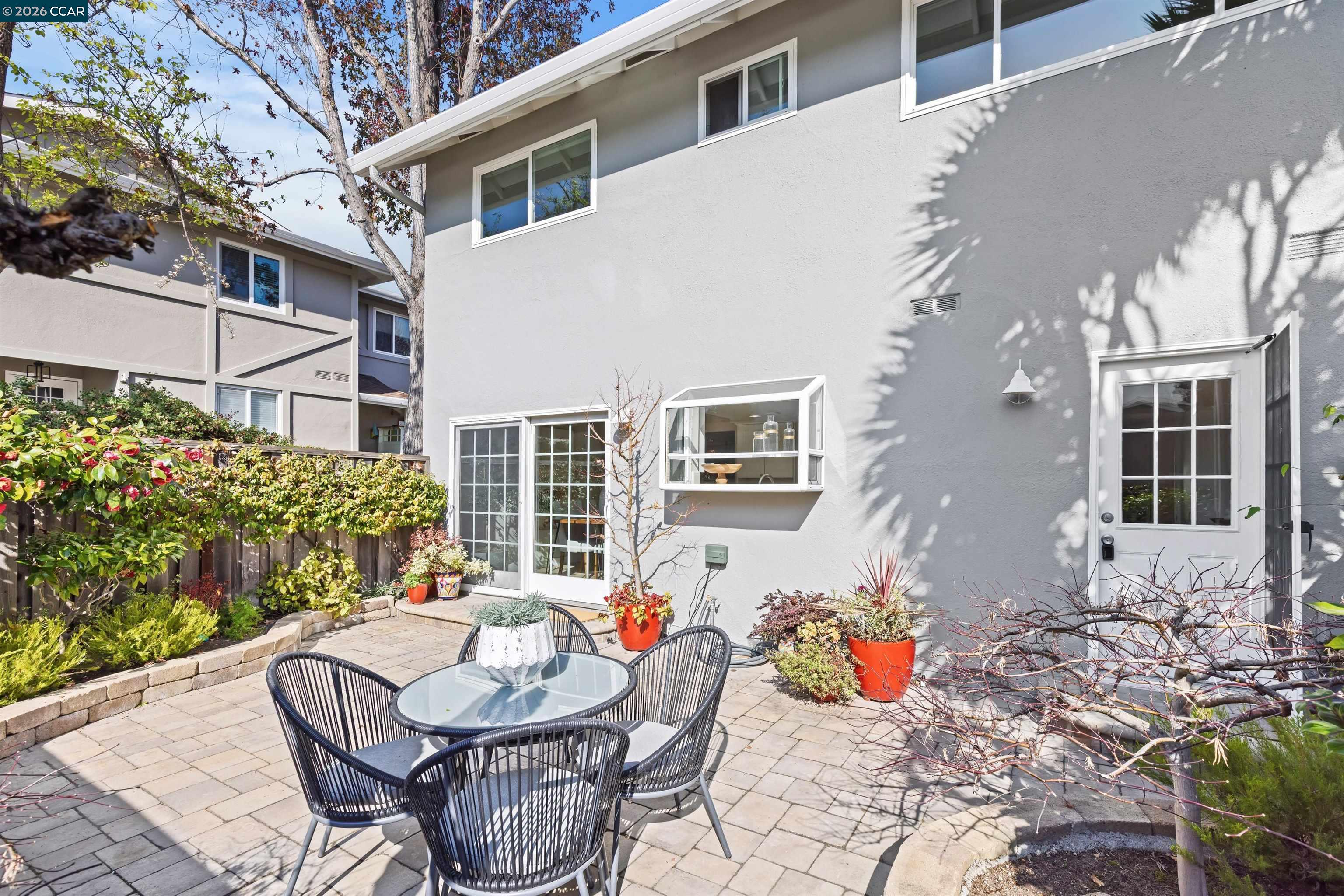 Photo #8: 41123256 Listing: Photo #8