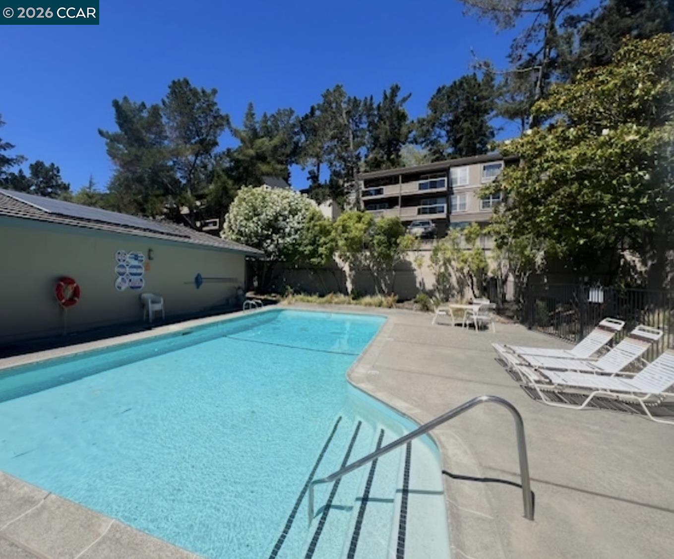 Photo #9: 41123263 Listing: Photo #9