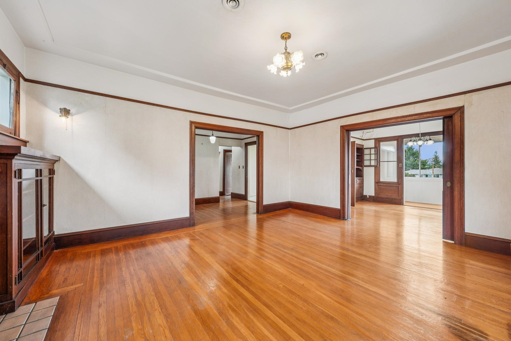 Detail Gallery Image 8 of 60 For 2600 Hilgard Ave, Berkeley,  CA 94709 - – Beds | – Baths