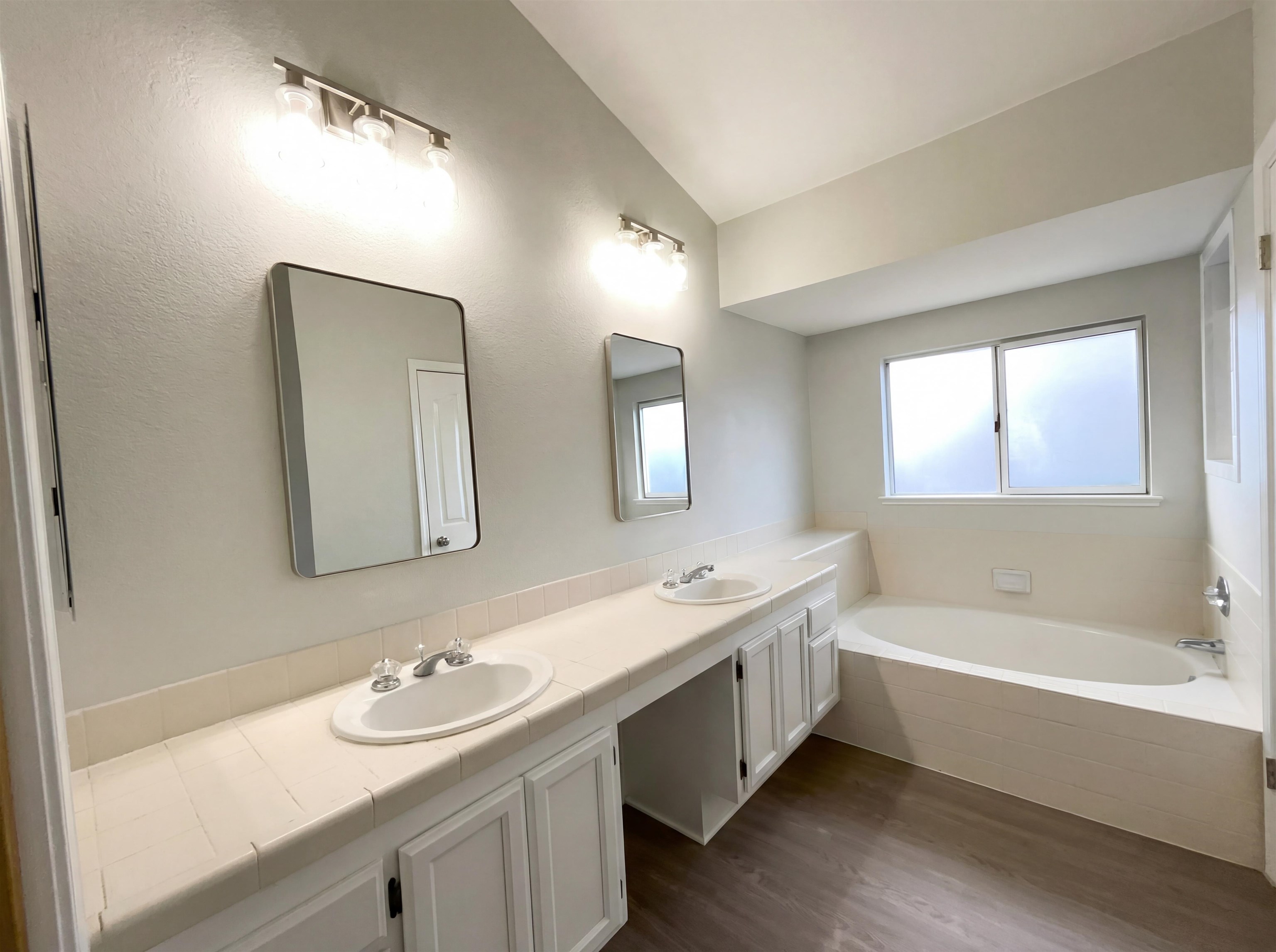 Detail Gallery Image 21 of 29 For 1474 Rutherford Ln, Oakley,  CA 94561 - 4 Beds | 2/1 Baths