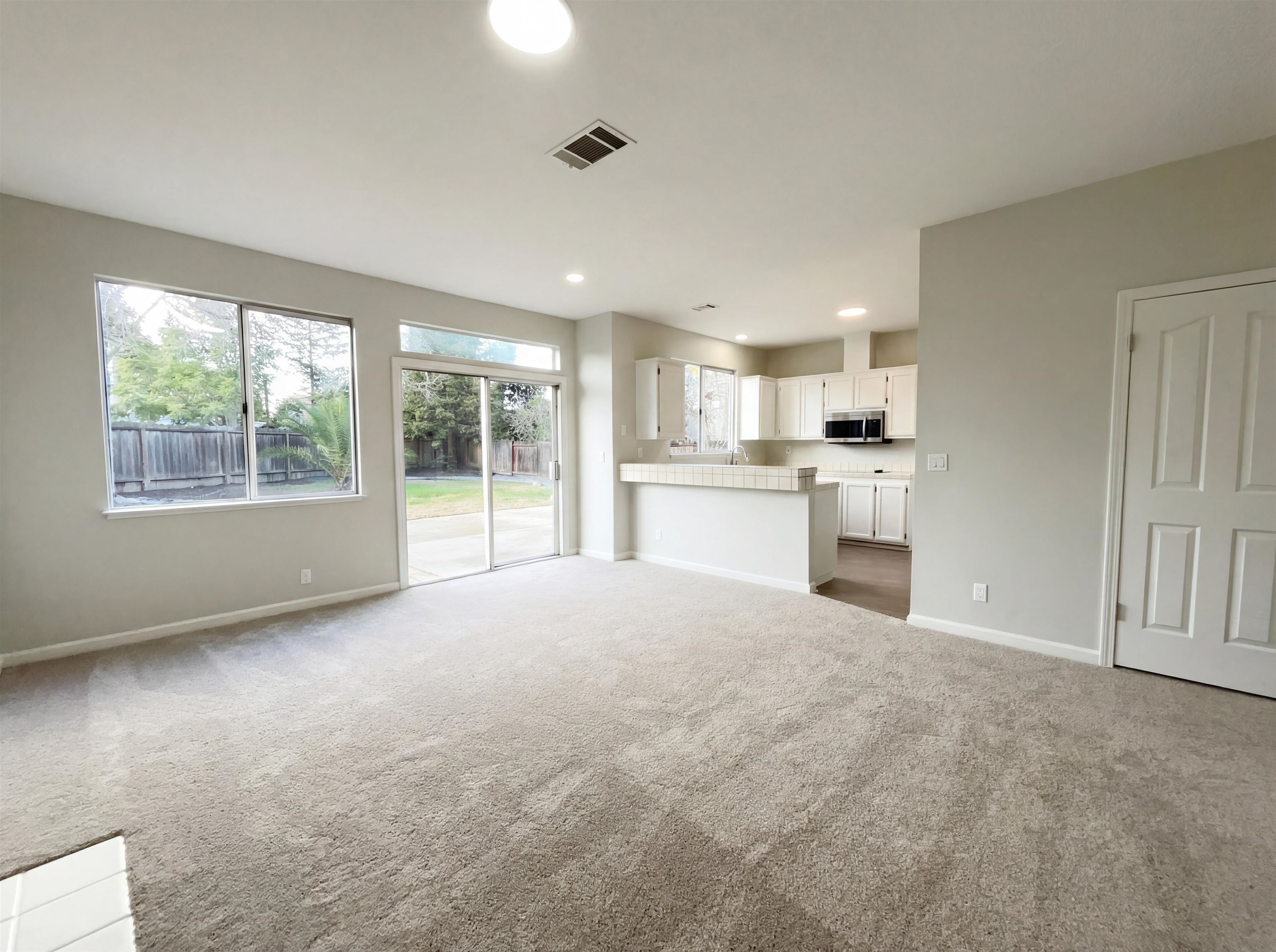 Detail Gallery Image 8 of 29 For 1474 Rutherford Ln, Oakley,  CA 94561 - 4 Beds | 2/1 Baths