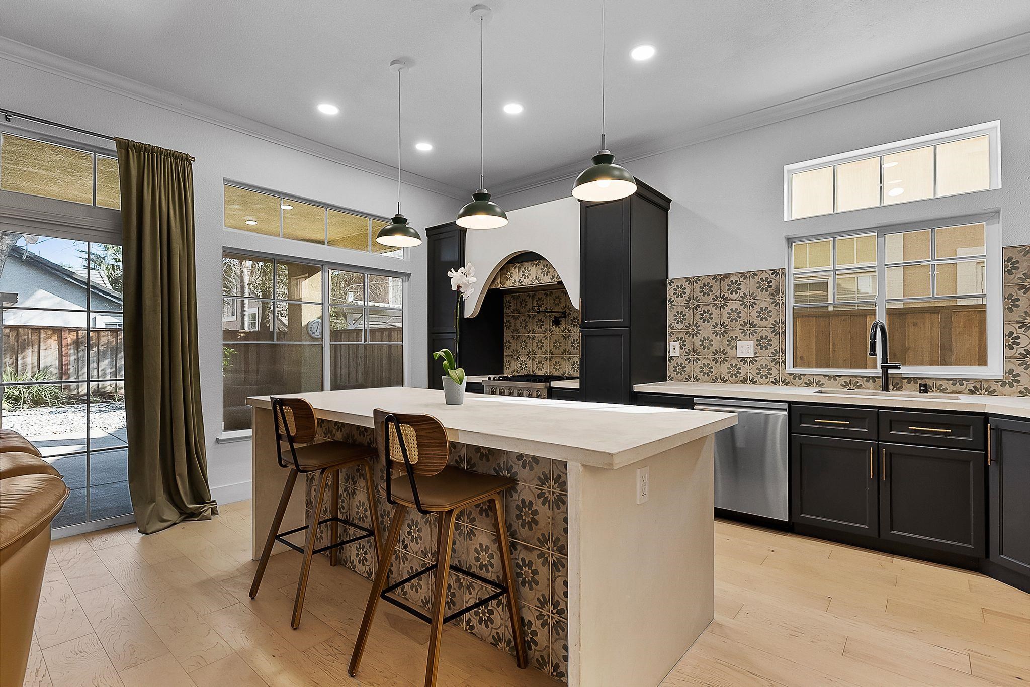 Detail Gallery Image 12 of 45 For 536 Birchwood Rd, Brentwood,  CA 94513 - 4 Beds | 2/1 Baths