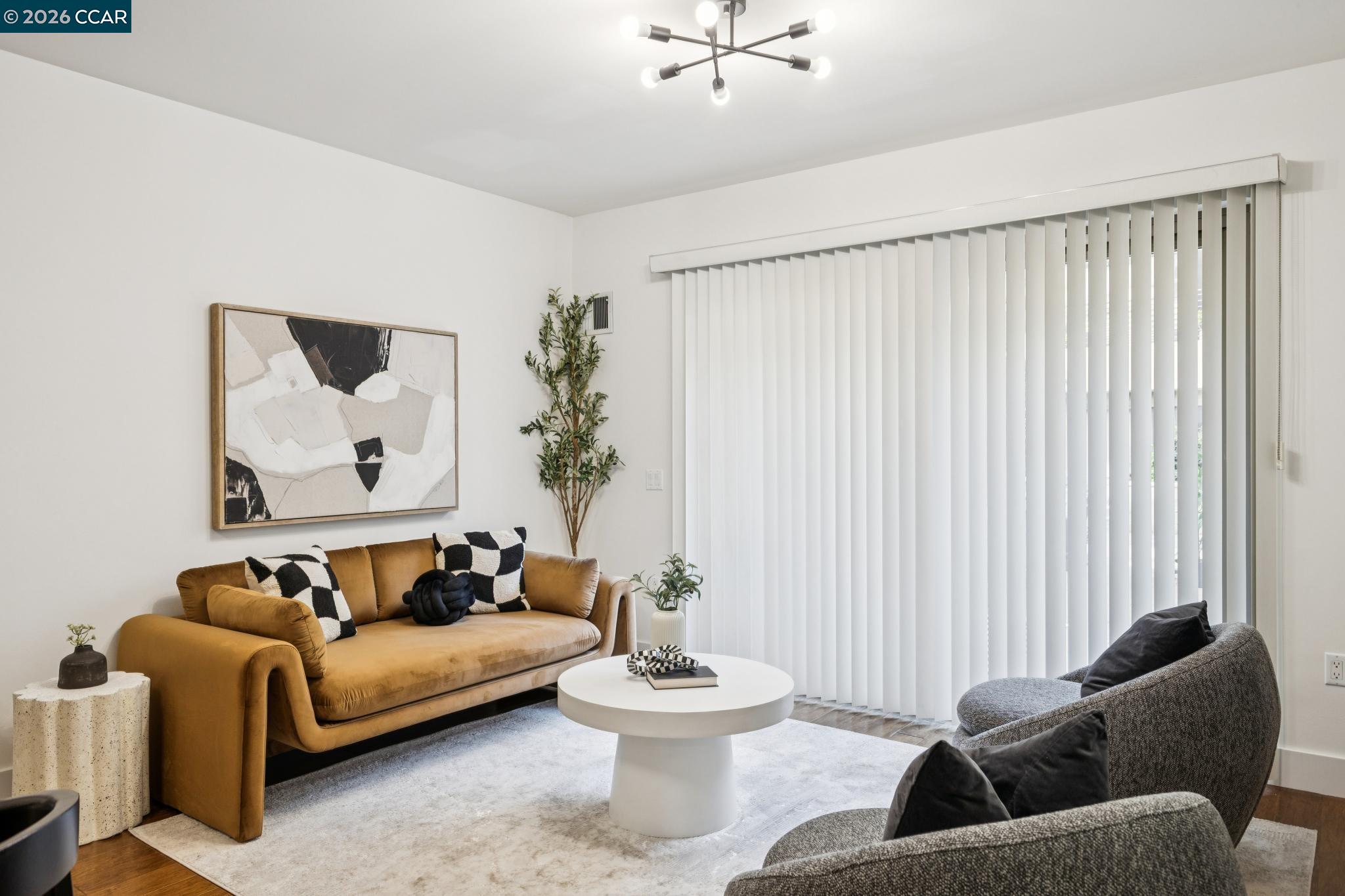 Photo #12: 41123269 Listing: Photo #12