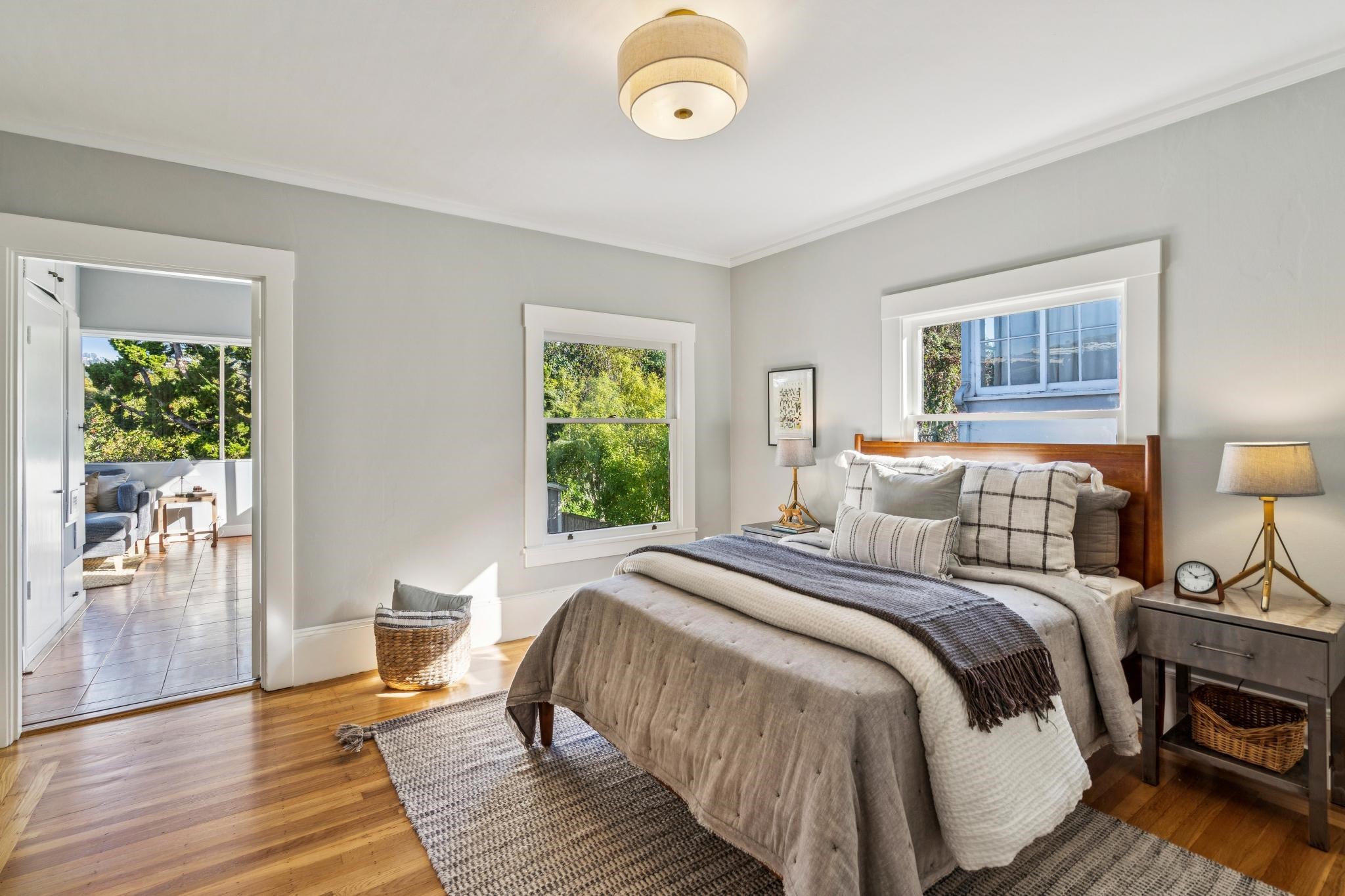 Detail Gallery Image 23 of 49 For 5460 Carlton St, Oakland,  CA 94618 - 3 Beds | 2/1 Baths