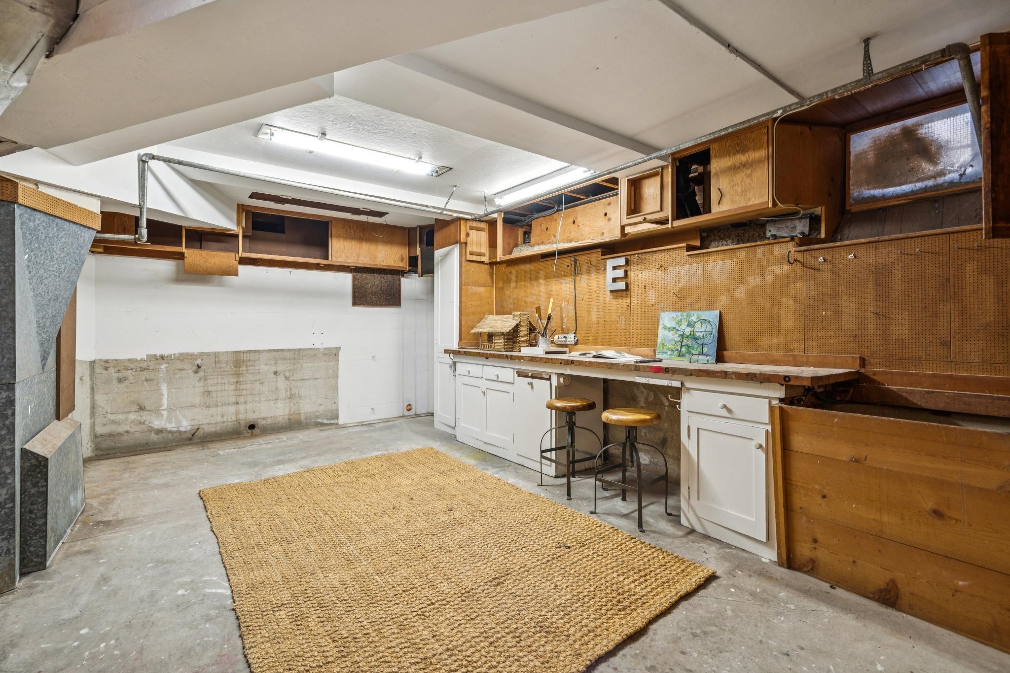 Detail Gallery Image 36 of 49 For 5460 Carlton St, Oakland,  CA 94618 - 3 Beds | 2/1 Baths