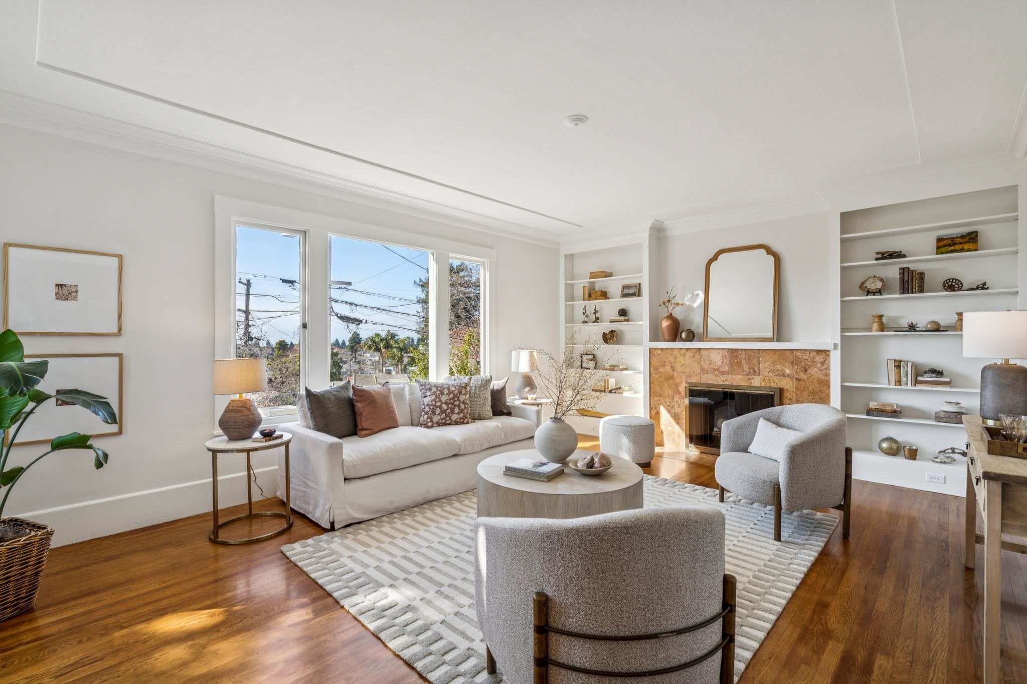 Detail Gallery Image 5 of 49 For 5460 Carlton St, Oakland,  CA 94618 - 3 Beds | 2/1 Baths