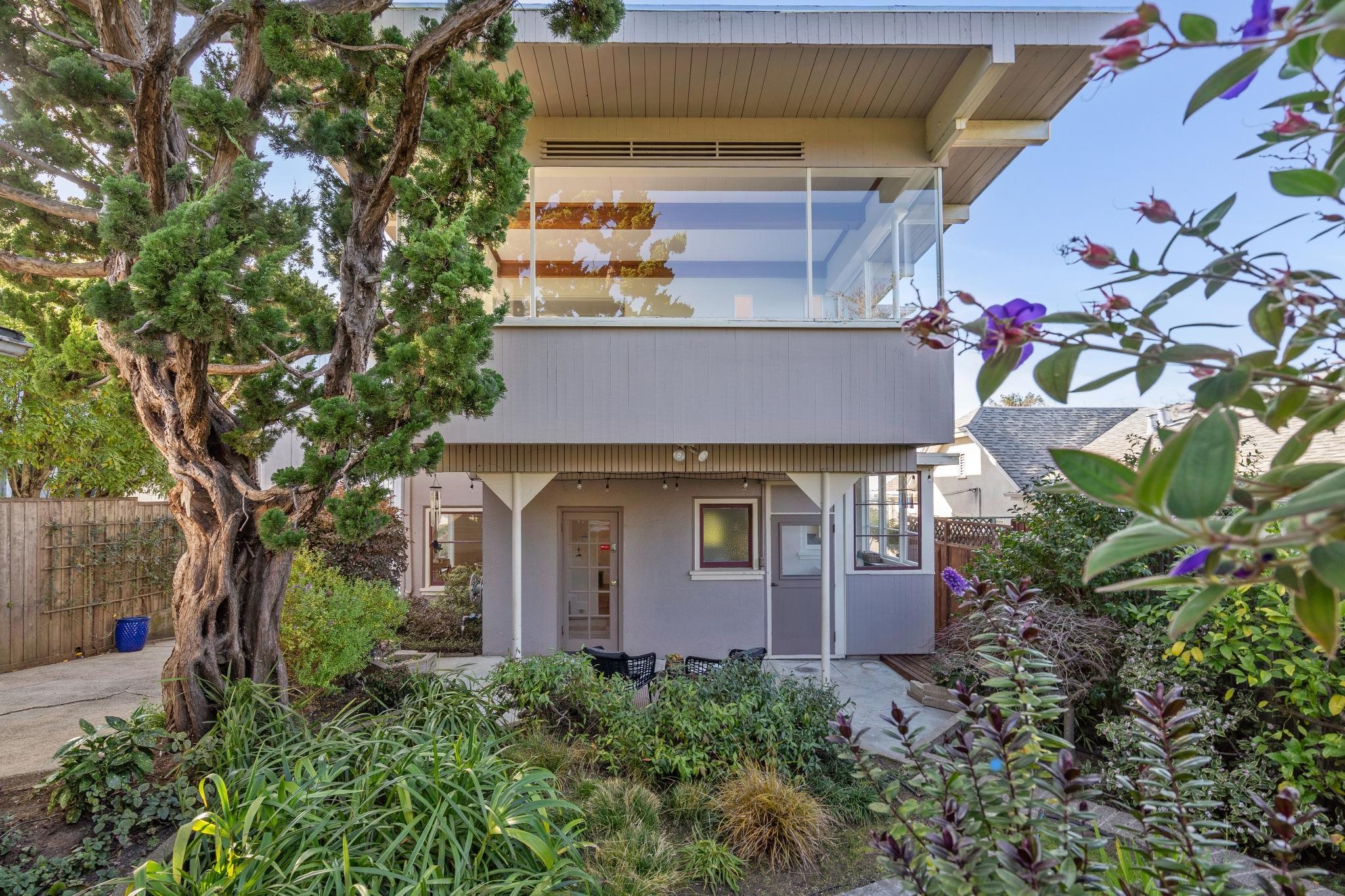 Detail Gallery Image 41 of 49 For 5460 Carlton St, Oakland,  CA 94618 - 3 Beds | 2/1 Baths