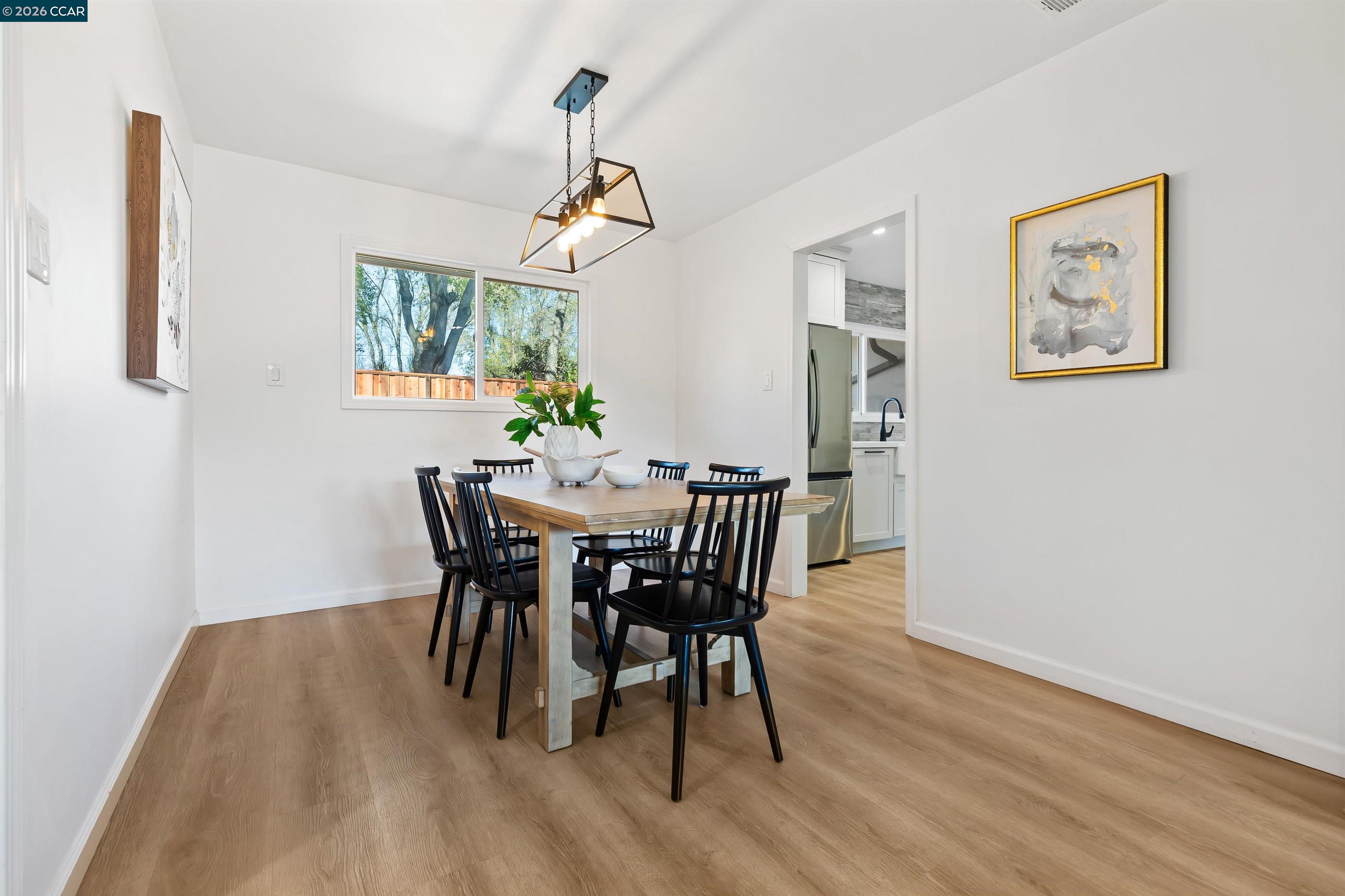 Detail Gallery Image 15 of 31 For 1806 Donna Dr, Pleasant Hill,  CA 94523 - 3 Beds | 2 Baths