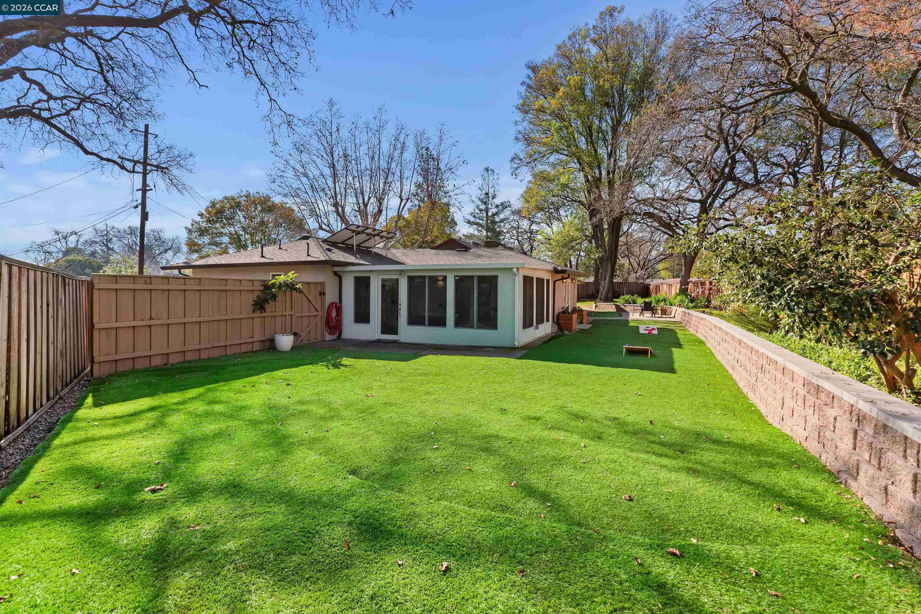 Detail Gallery Image 26 of 31 For 1806 Donna Dr, Pleasant Hill,  CA 94523 - 3 Beds | 2 Baths