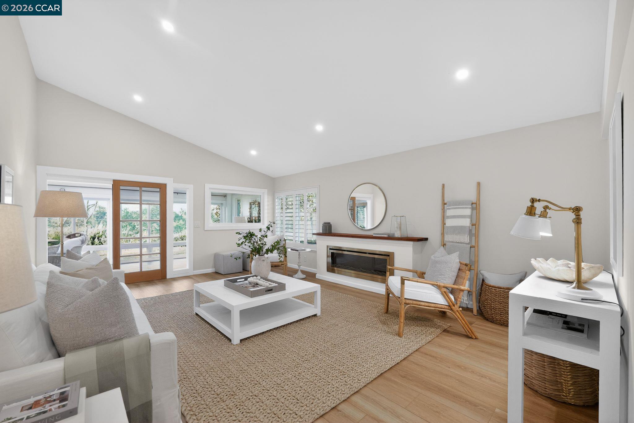 Photo #4: 41123274 Listing: Photo #4