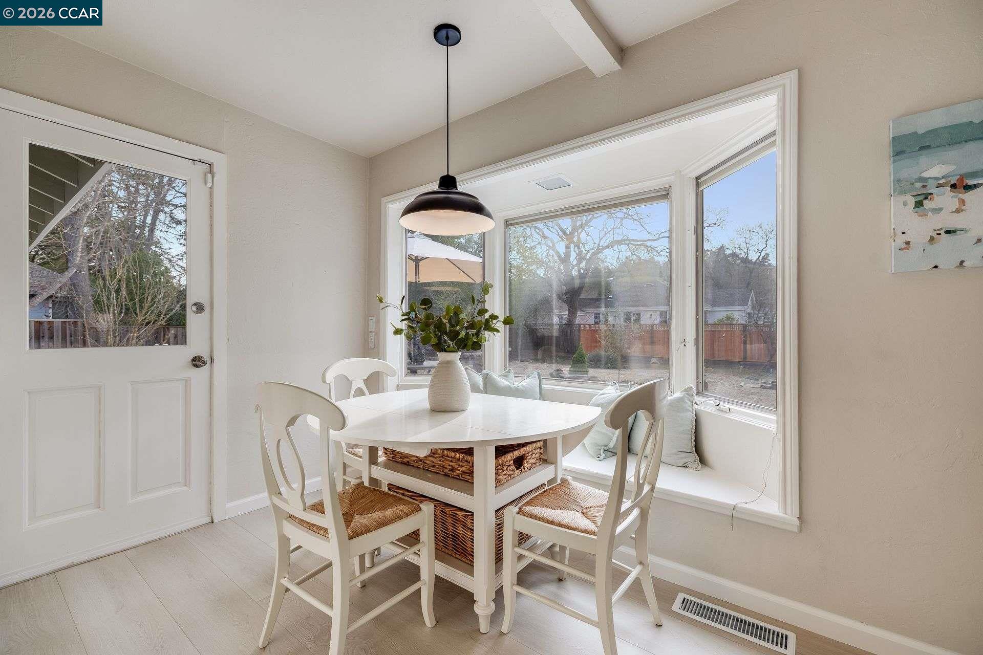 Detail Gallery Image 11 of 48 For 21 Margaret Drive, Walnut Creek,  CA 94596 - 4 Beds | 2 Baths