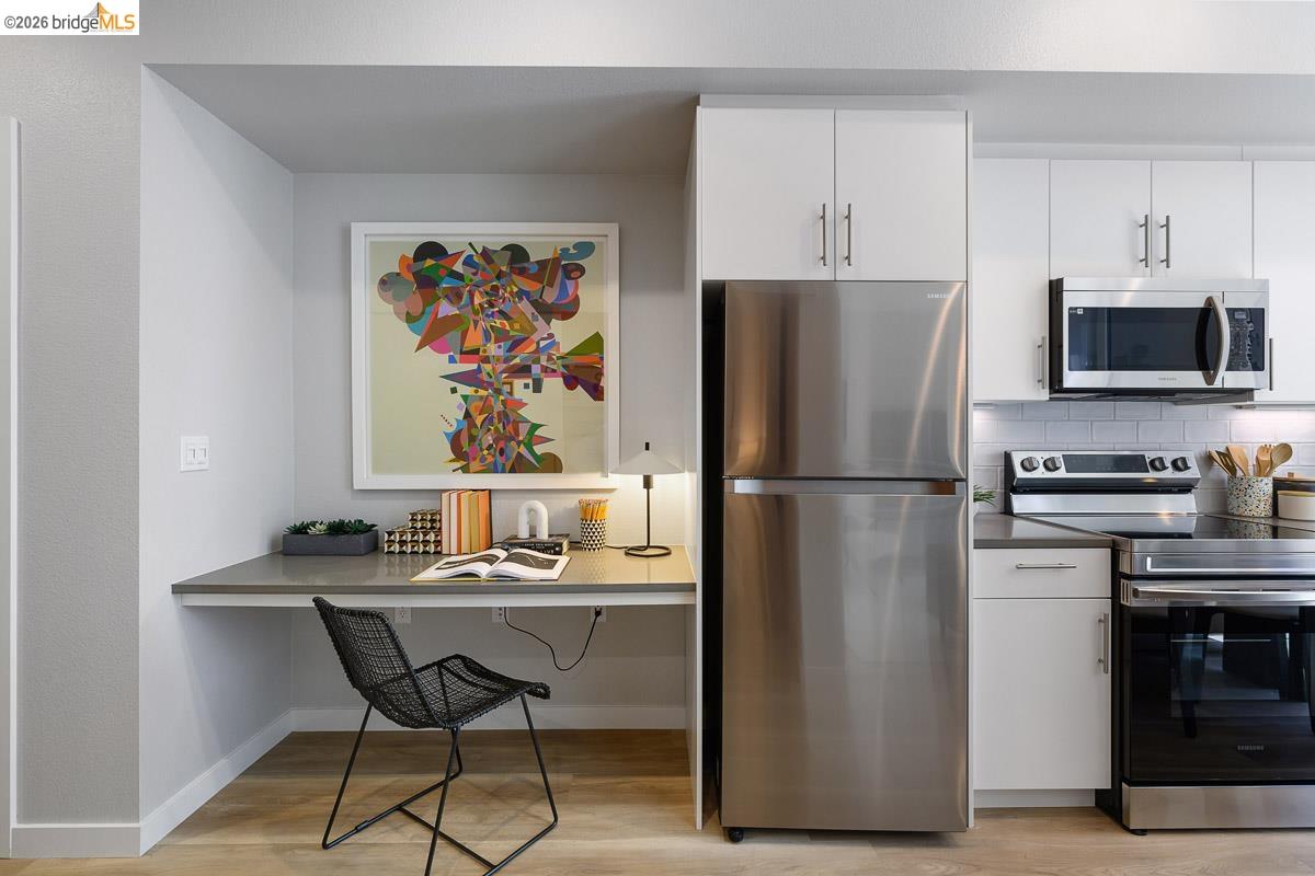 Detail Gallery Image 9 of 37 For 260 Brooklyn Basin Way #525,  Oakland,  CA 94606 - 1 Beds | 1 Baths