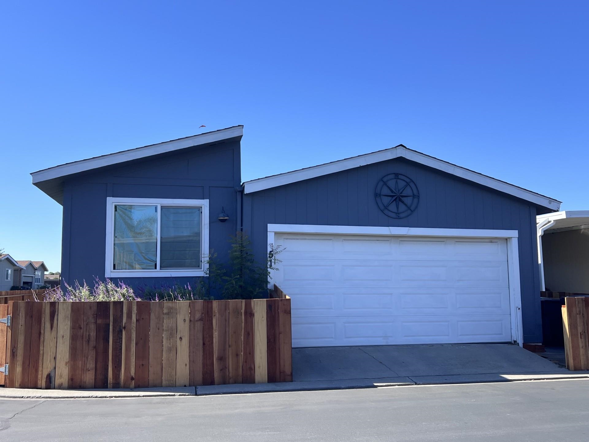 Detail Gallery Image 1 of 23 For 812 W Clover Rd #51,  Tracy,  CA 95376 - 2 Beds | 2 Baths