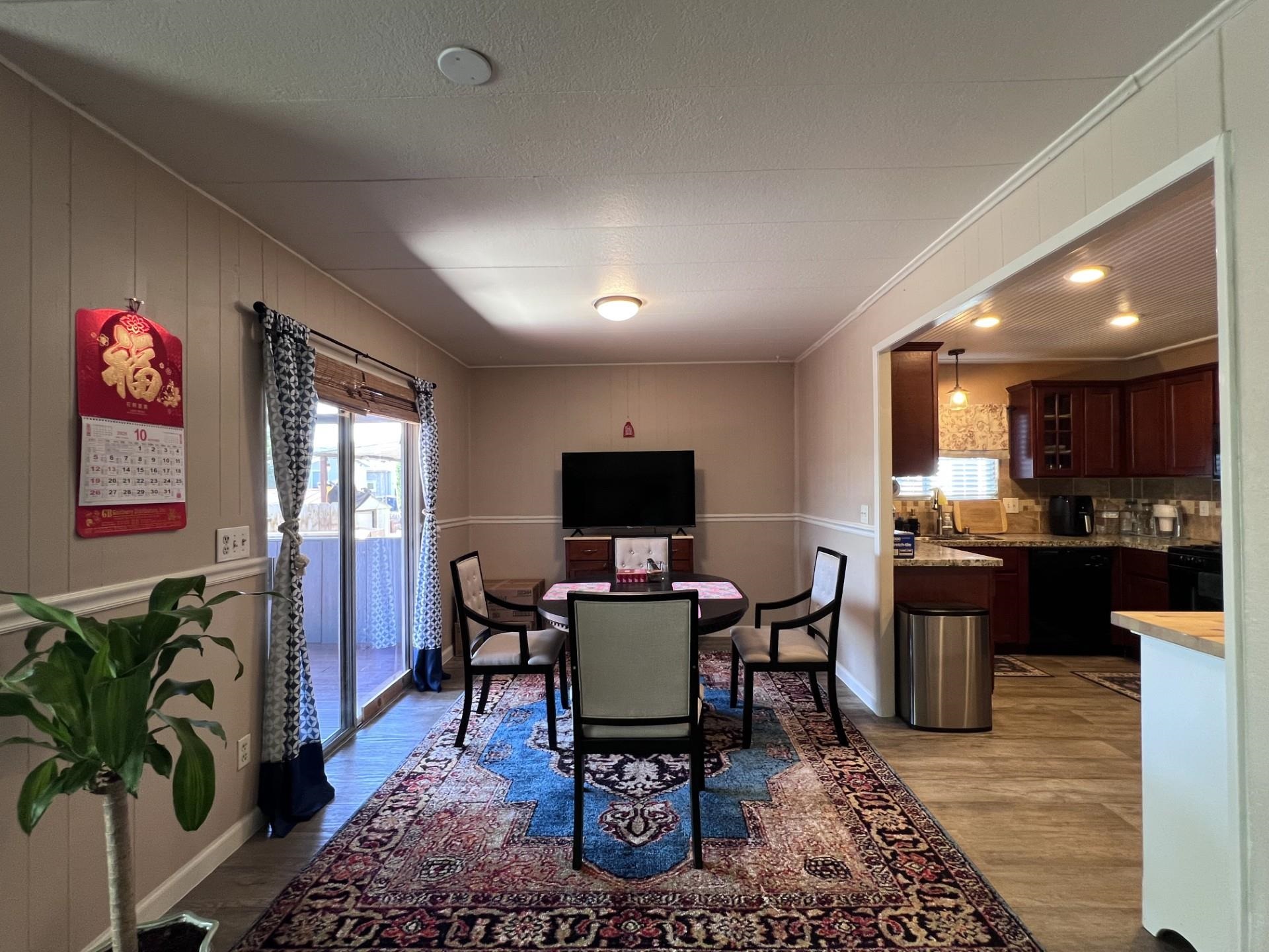 Detail Gallery Image 6 of 23 For 812 W Clover Rd #51,  Tracy,  CA 95376 - 2 Beds | 2 Baths