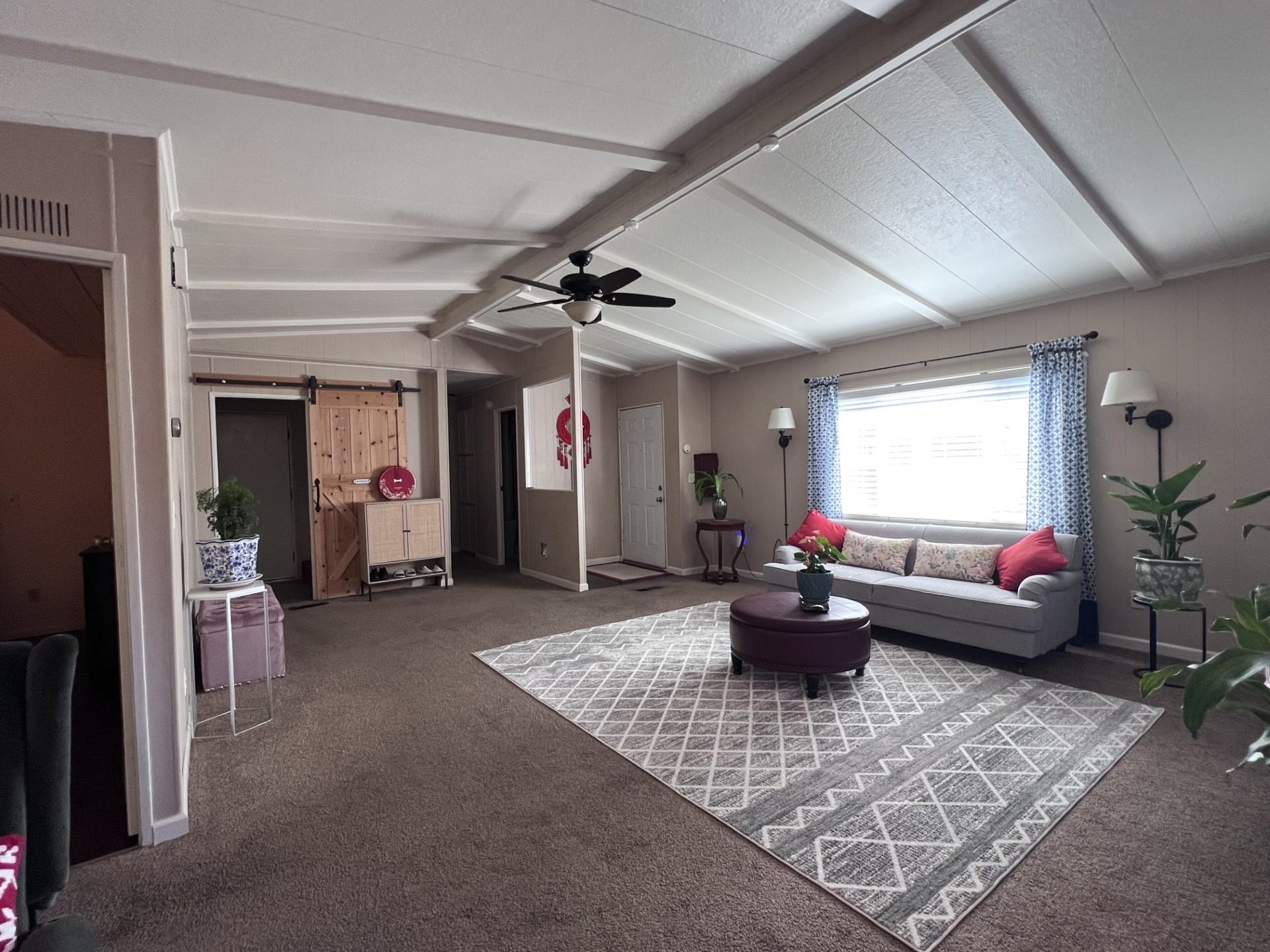 Detail Gallery Image 9 of 23 For 812 W Clover Rd #51,  Tracy,  CA 95376 - 2 Beds | 2 Baths