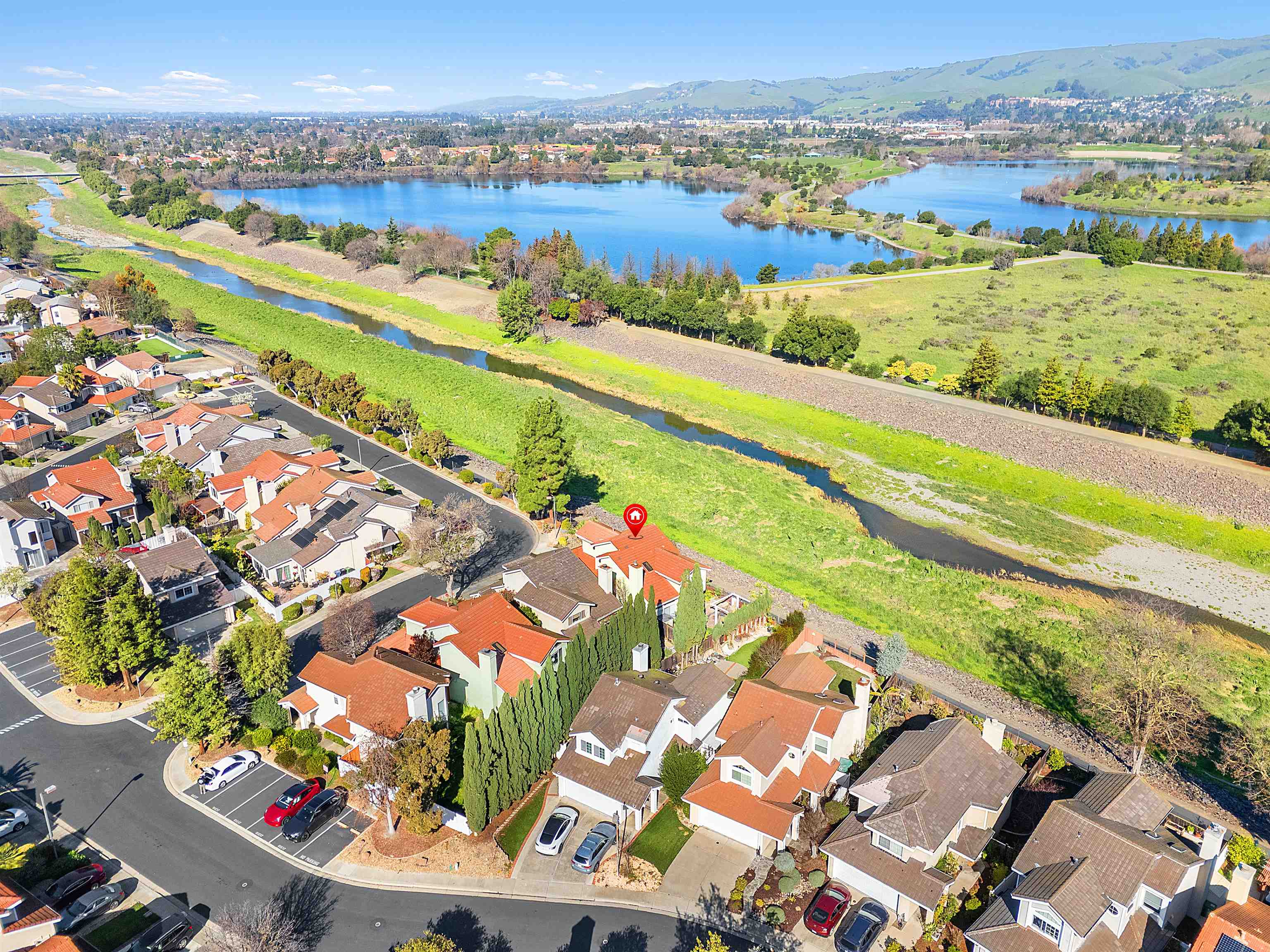 Detail Gallery Image 7 of 10 For 2655 Barrington Terrace, Fremont,  CA 94536 - 2 Beds | 2/1 Baths