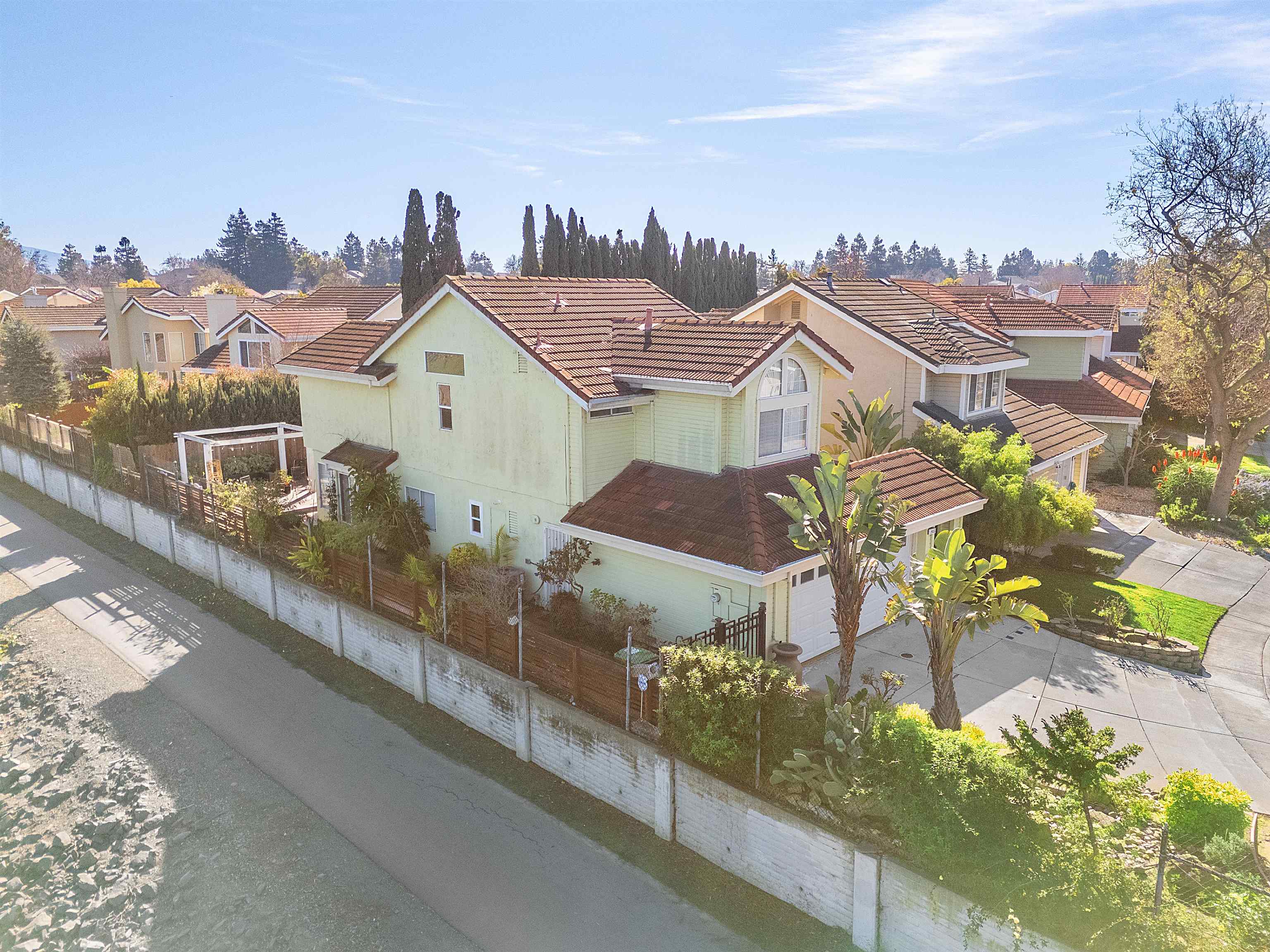 Detail Gallery Image 10 of 10 For 2655 Barrington Terrace, Fremont,  CA 94536 - 2 Beds | 2/1 Baths