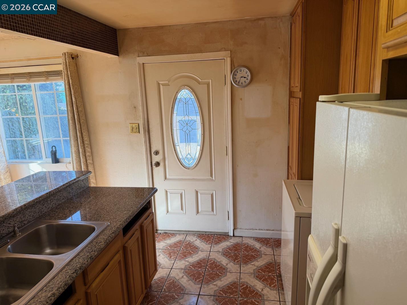 Detail Gallery Image 5 of 22 For 1824 2nd St, Richmond,  CA 94801 - 4 Beds | 2 Baths