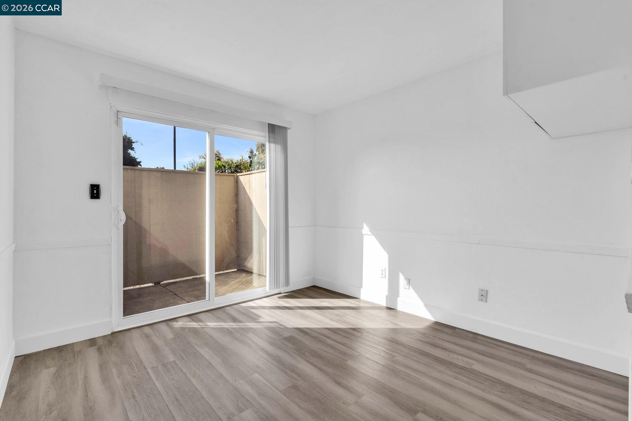 Photo #11: 41123286 Listing: Photo #11