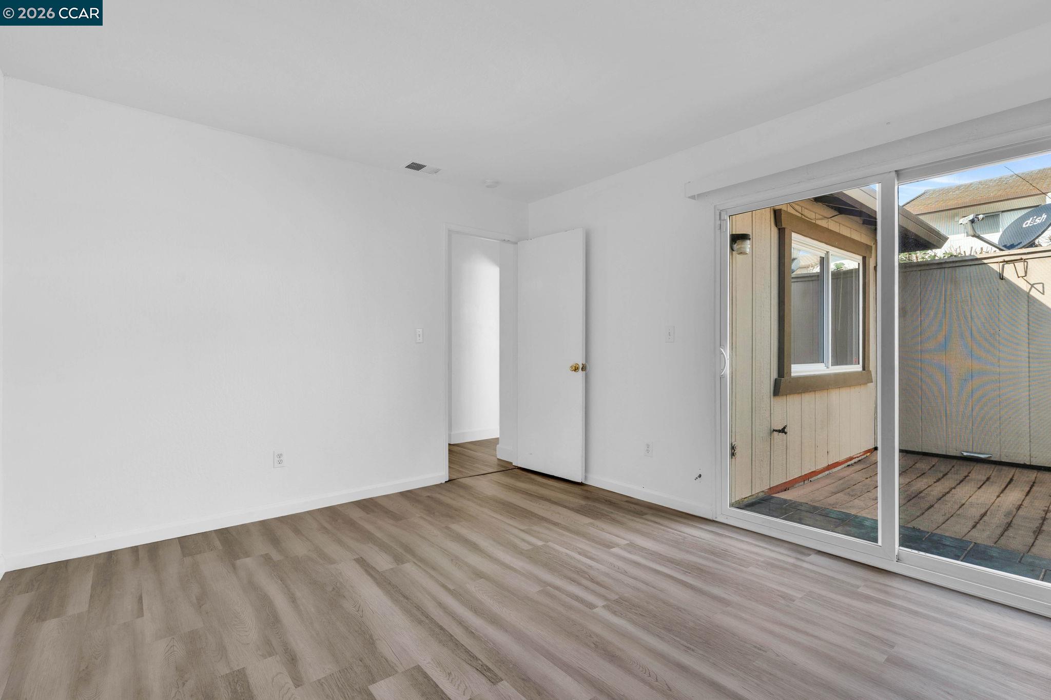 Photo #17: 41123286 Listing: Photo #17