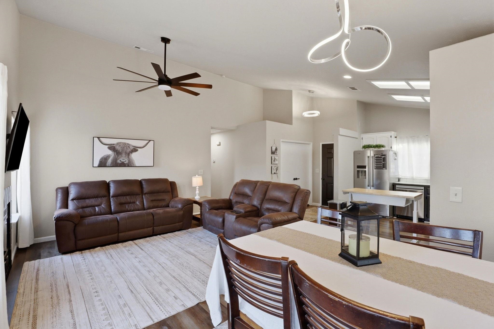 Detail Gallery Image 9 of 36 For 799 Morgans Ranch Cir, Galt,  CA 95632 - 3 Beds | 2 Baths