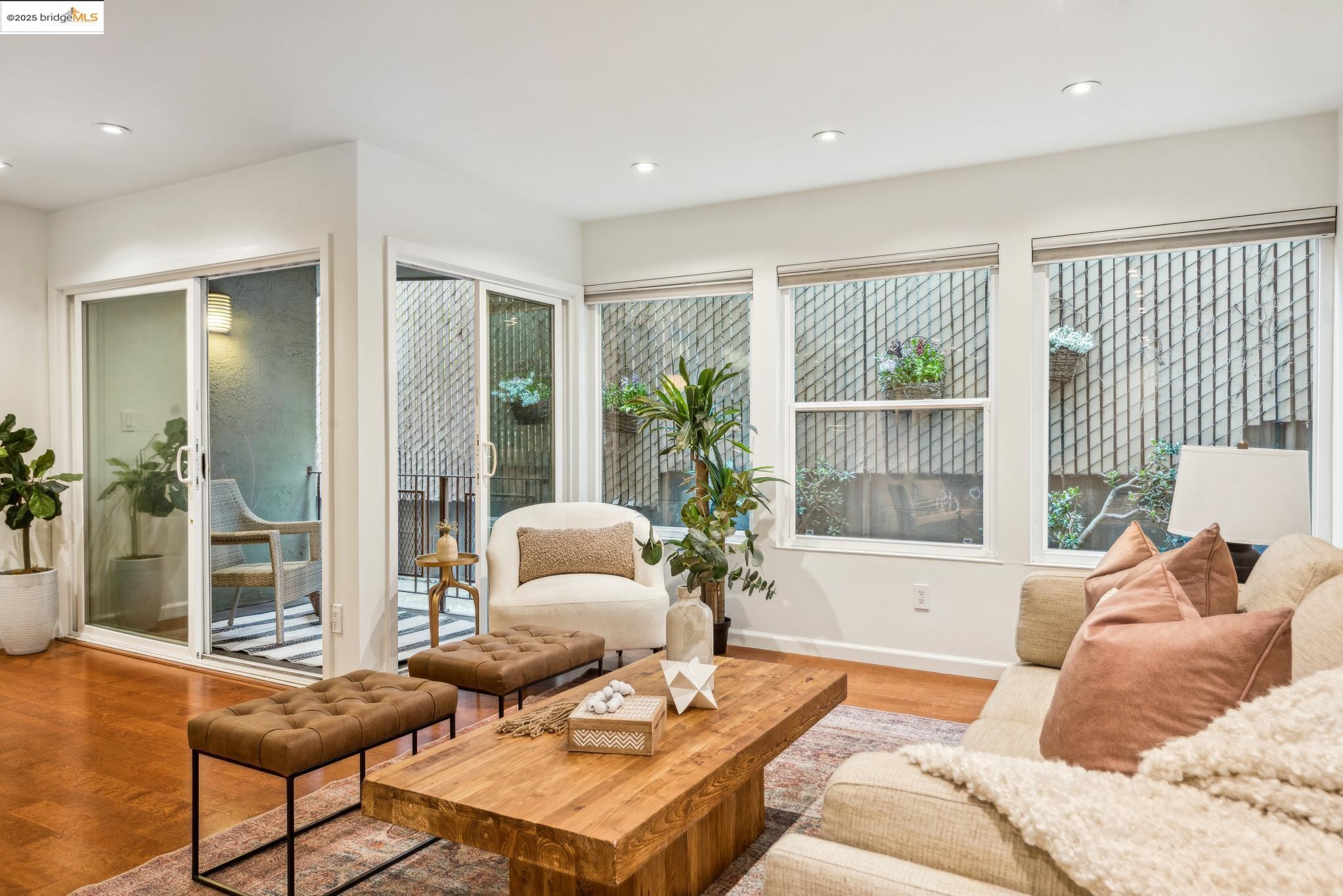 Photo #3: 41123291 Listing: Photo #3