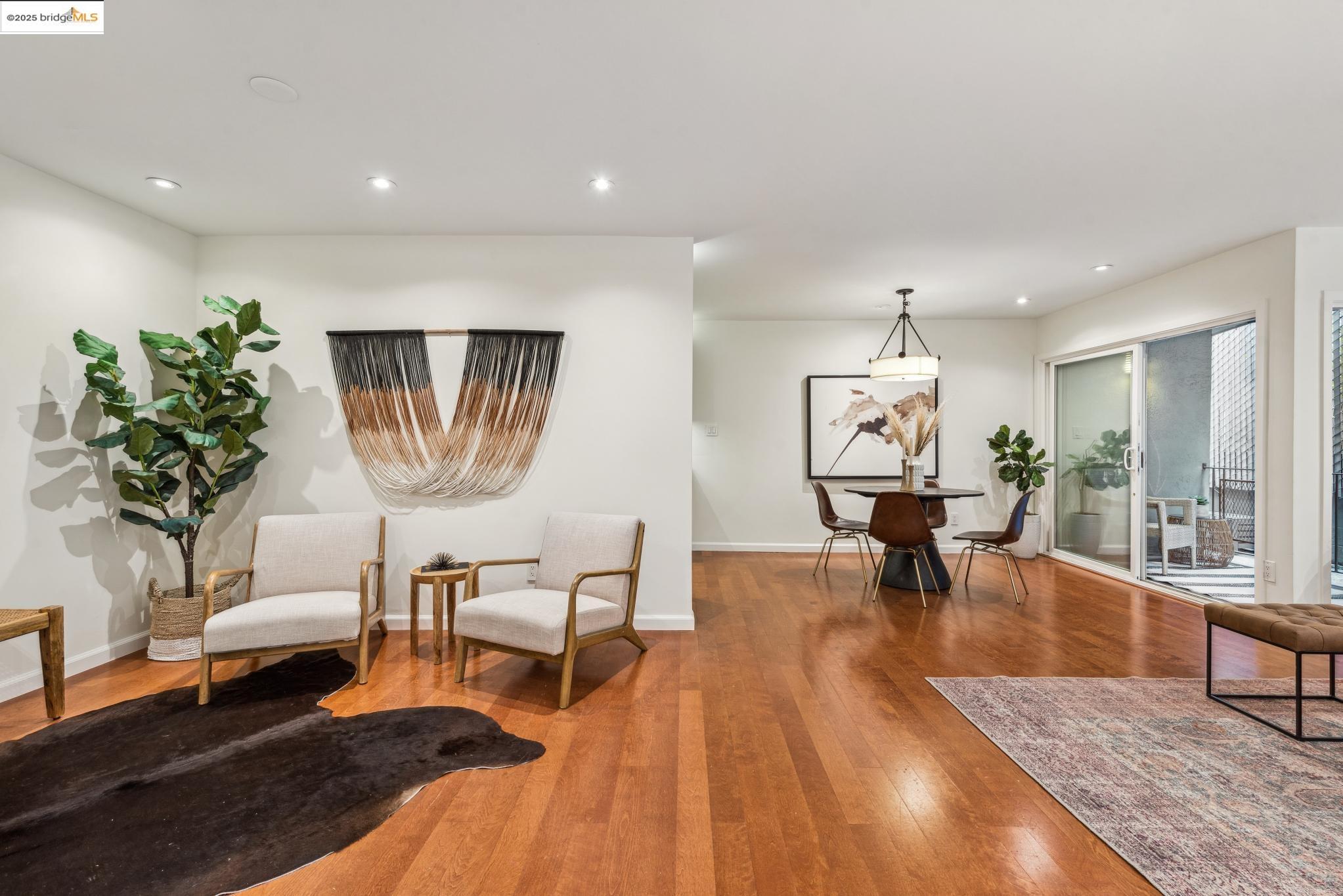 Photo #8: 41123291 Listing: Photo #8