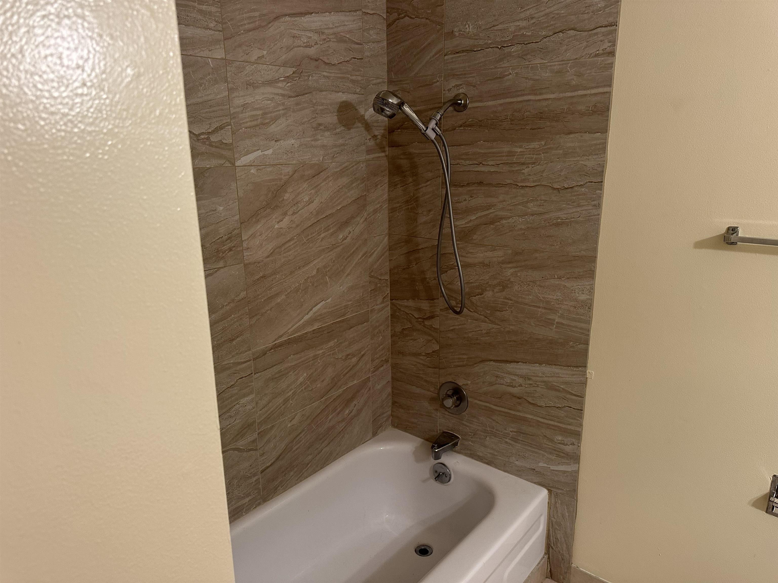 Detail Gallery Image 12 of 15 For 3612 Jamison Way #5,  Castro Valley,  CA 94546 - 2 Beds | 2 Baths