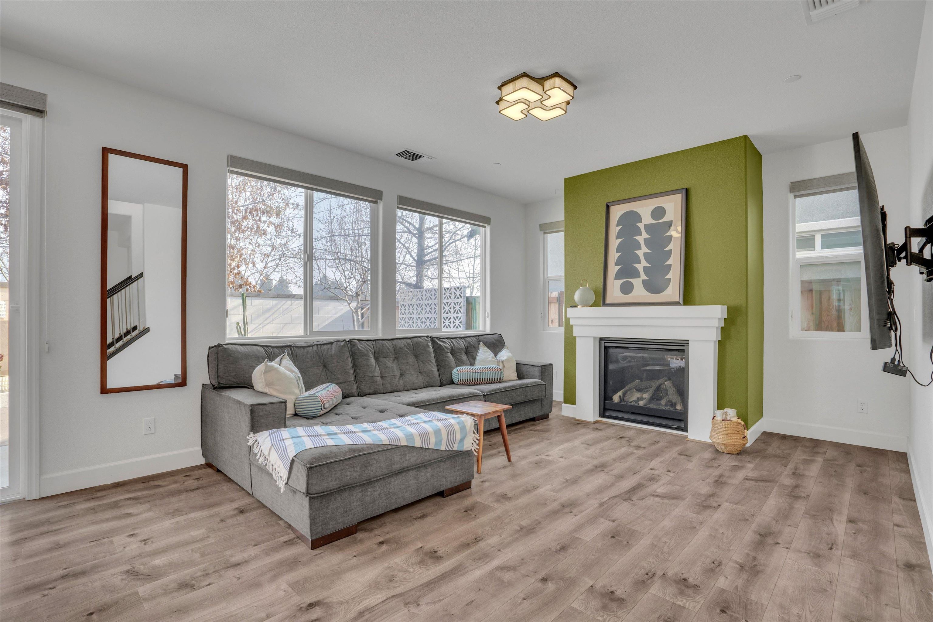 Detail Gallery Image 13 of 41 For 337 Bougainvilla, Brentwood,  CA 94513-5569 - 4 Beds | 3/1 Baths