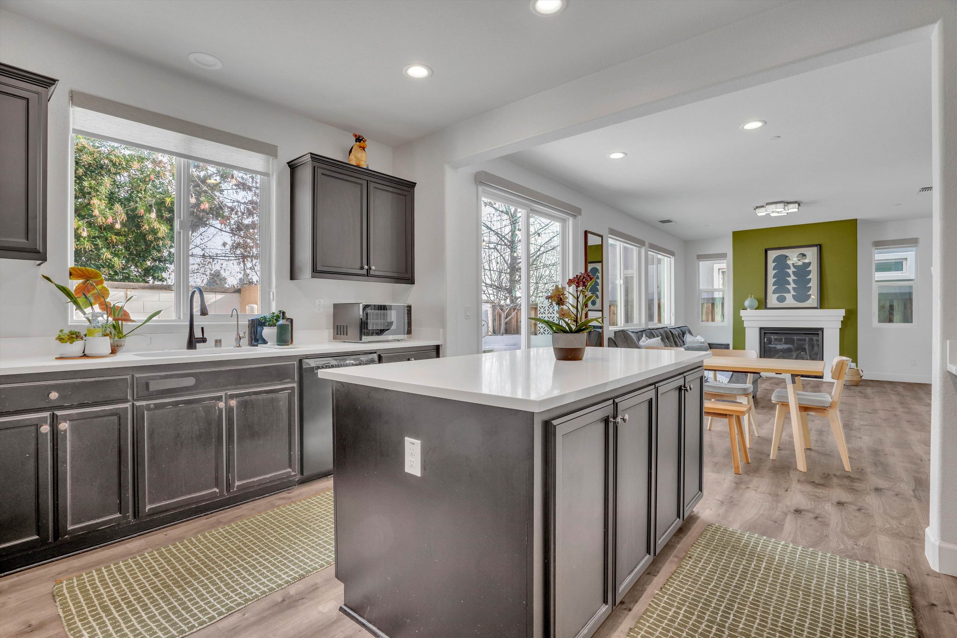 Detail Gallery Image 19 of 41 For 337 Bougainvilla, Brentwood,  CA 94513-5569 - 4 Beds | 3/1 Baths