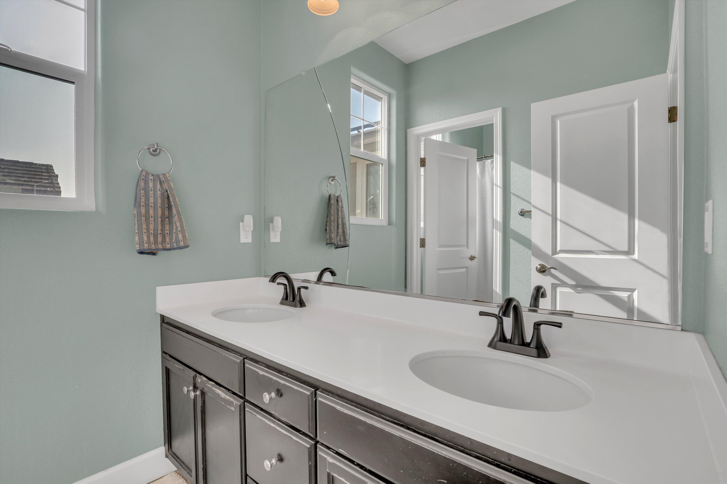 Detail Gallery Image 26 of 41 For 337 Bougainvilla, Brentwood,  CA 94513-5569 - 4 Beds | 3/1 Baths