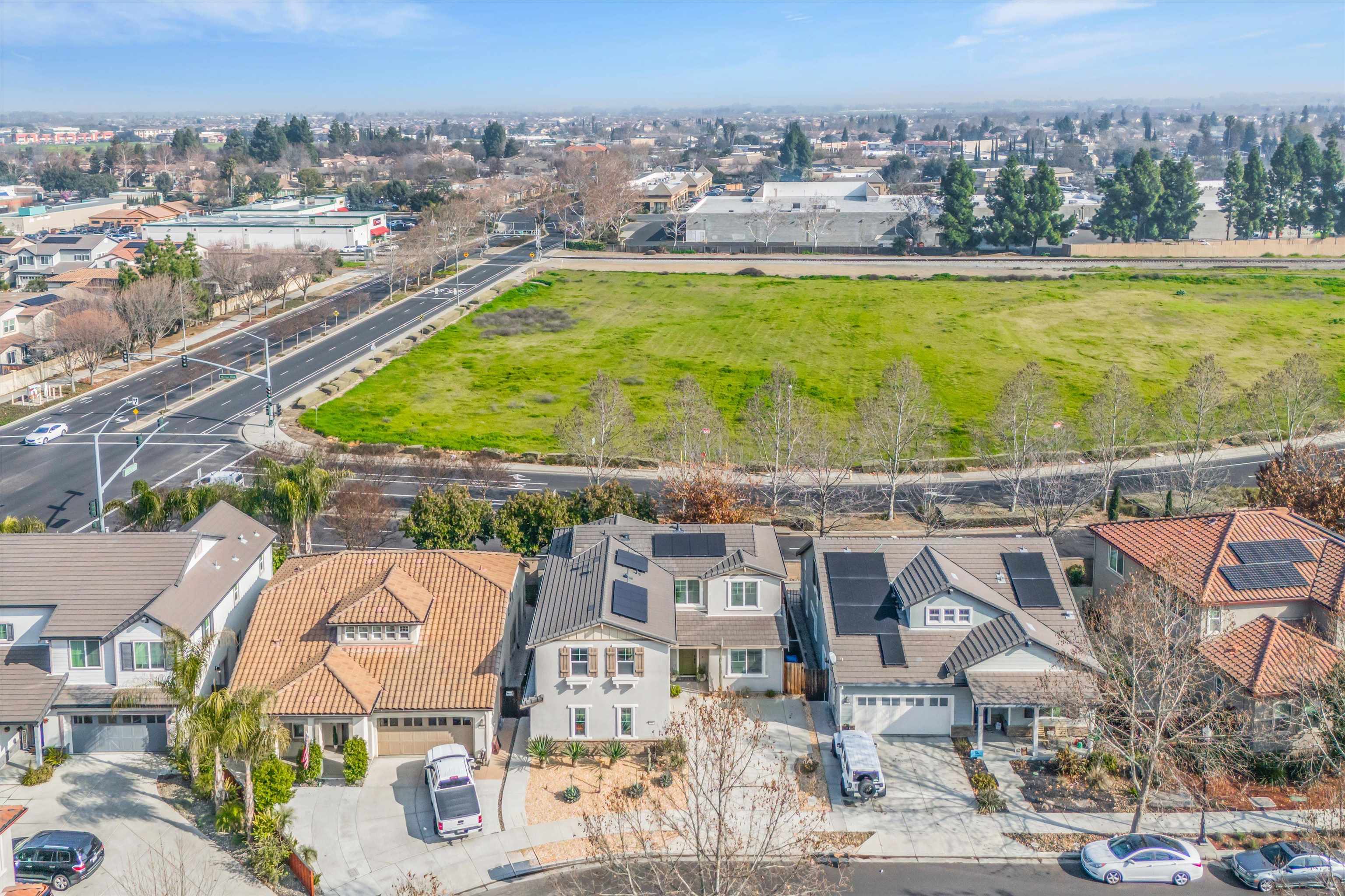 Detail Gallery Image 5 of 41 For 337 Bougainvilla, Brentwood,  CA 94513-5569 - 4 Beds | 3/1 Baths